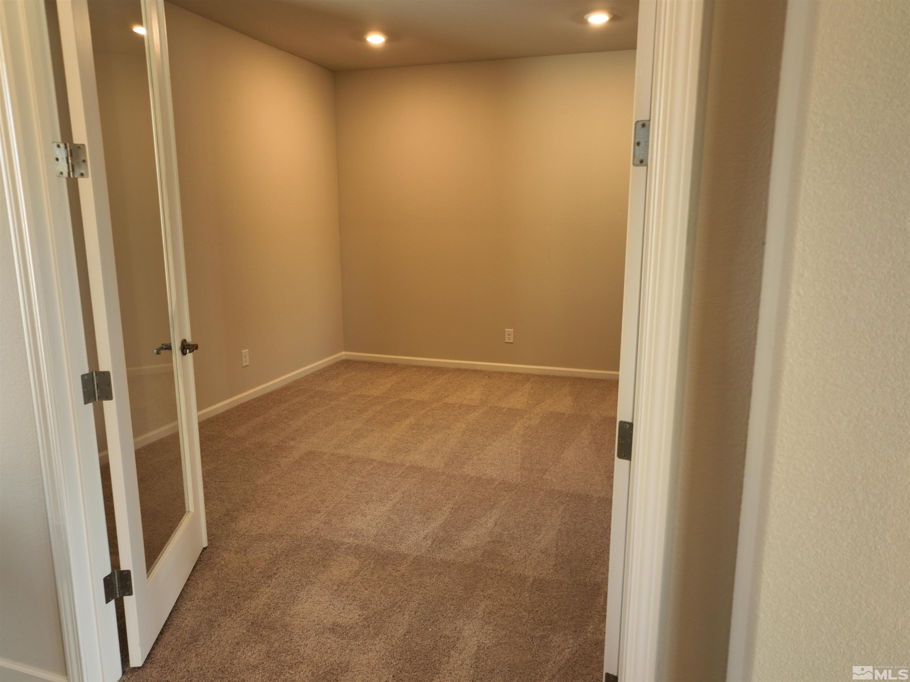 2215 Cloud Berry Drive Property Photo 7