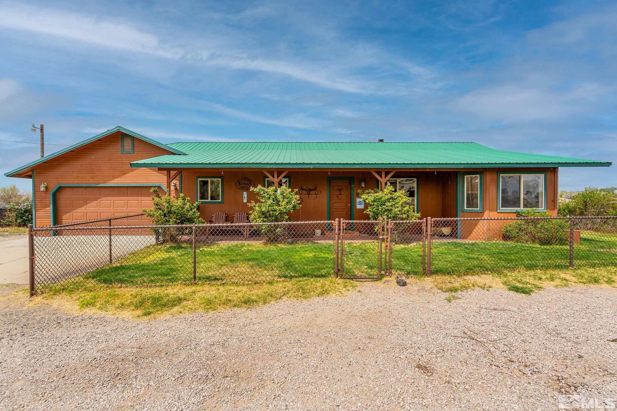 6811 Reno Hwy Property Photo