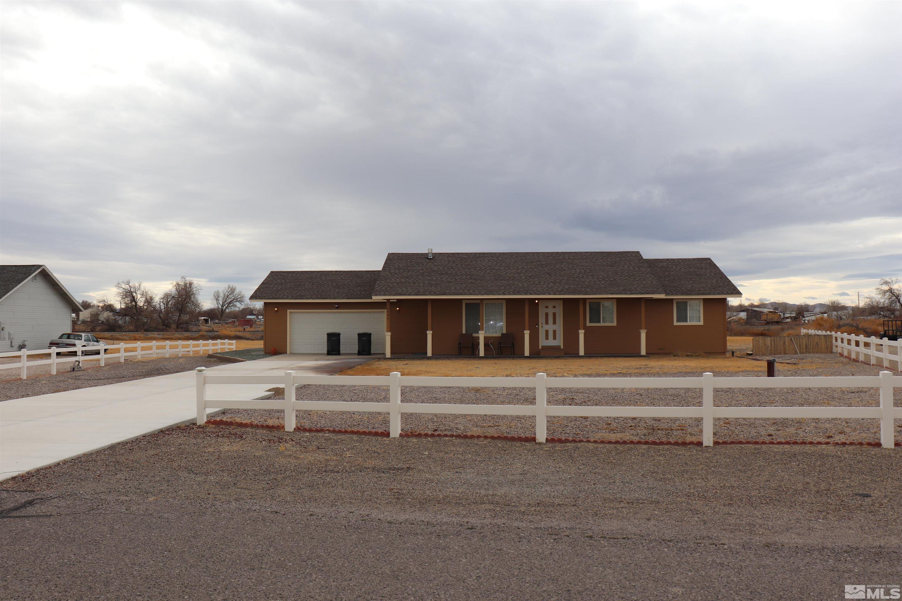 4435 Hawk Dr Property Photo
