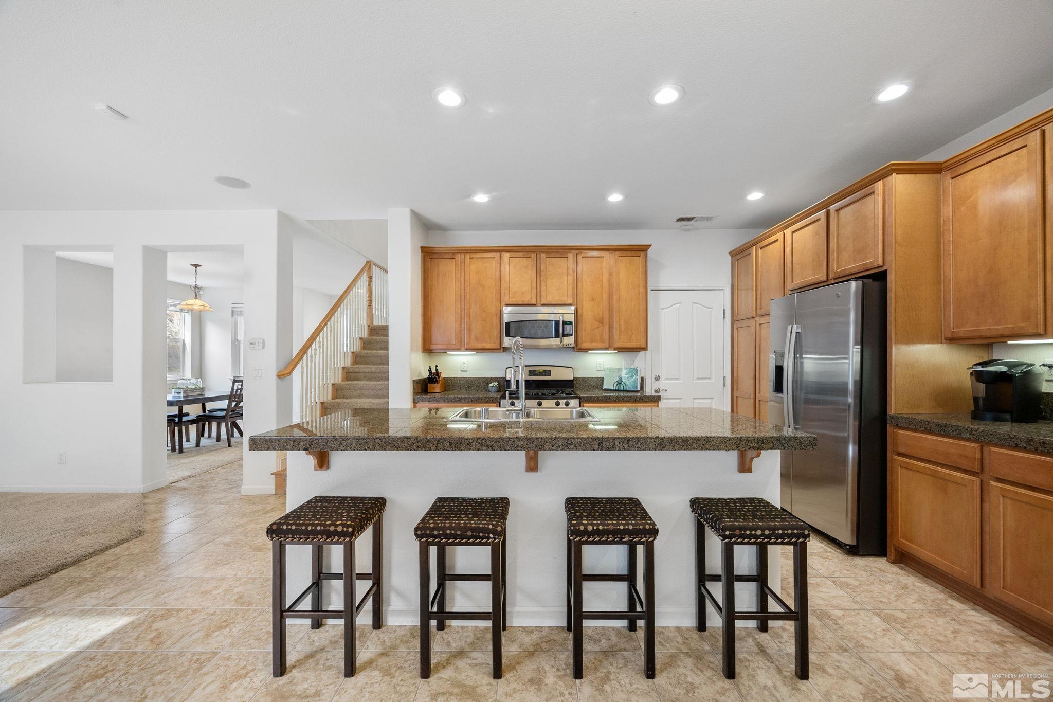 7150 Provence Circle Property Photo 4