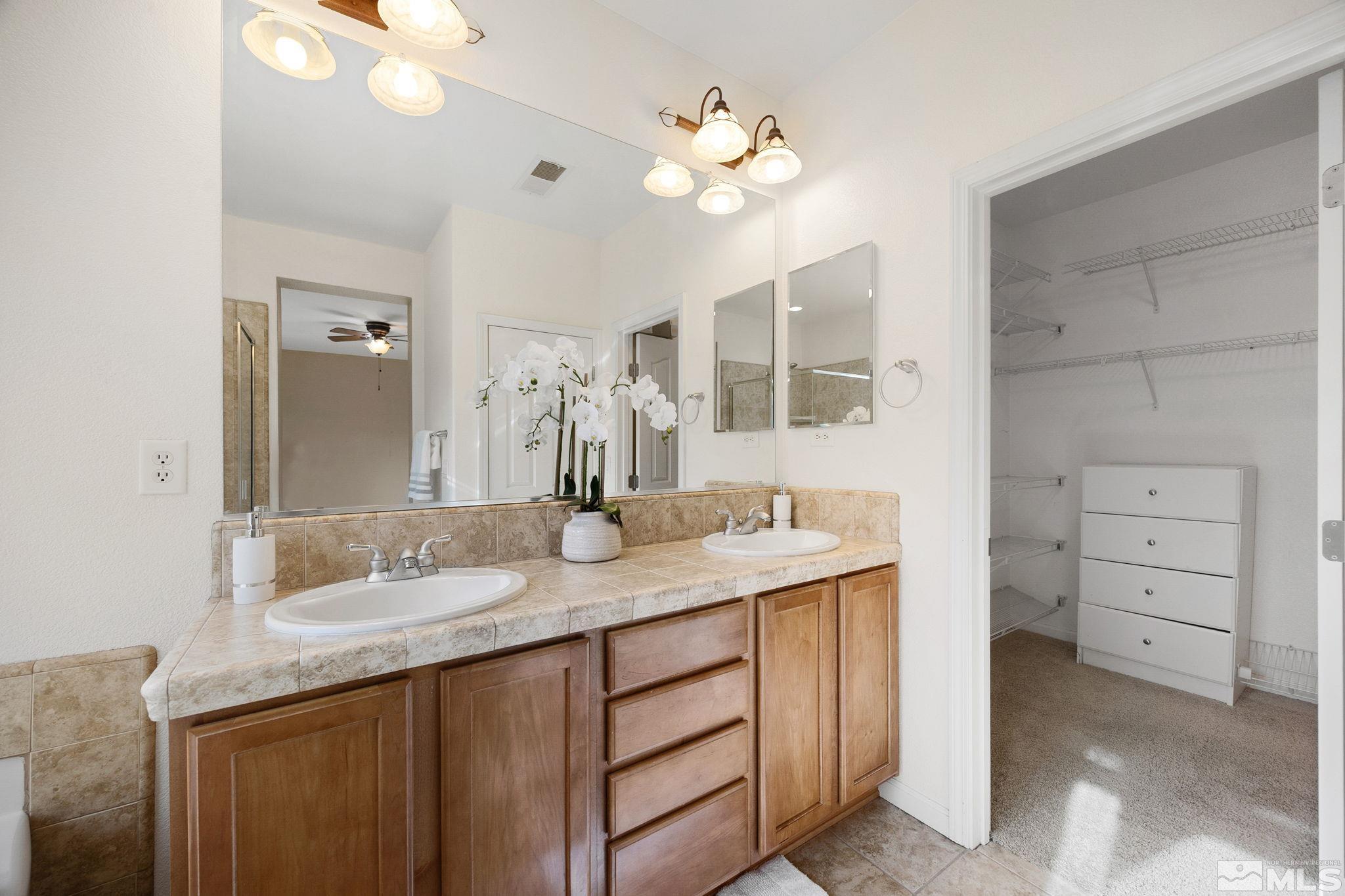 7150 Provence Circle Property Photo 23