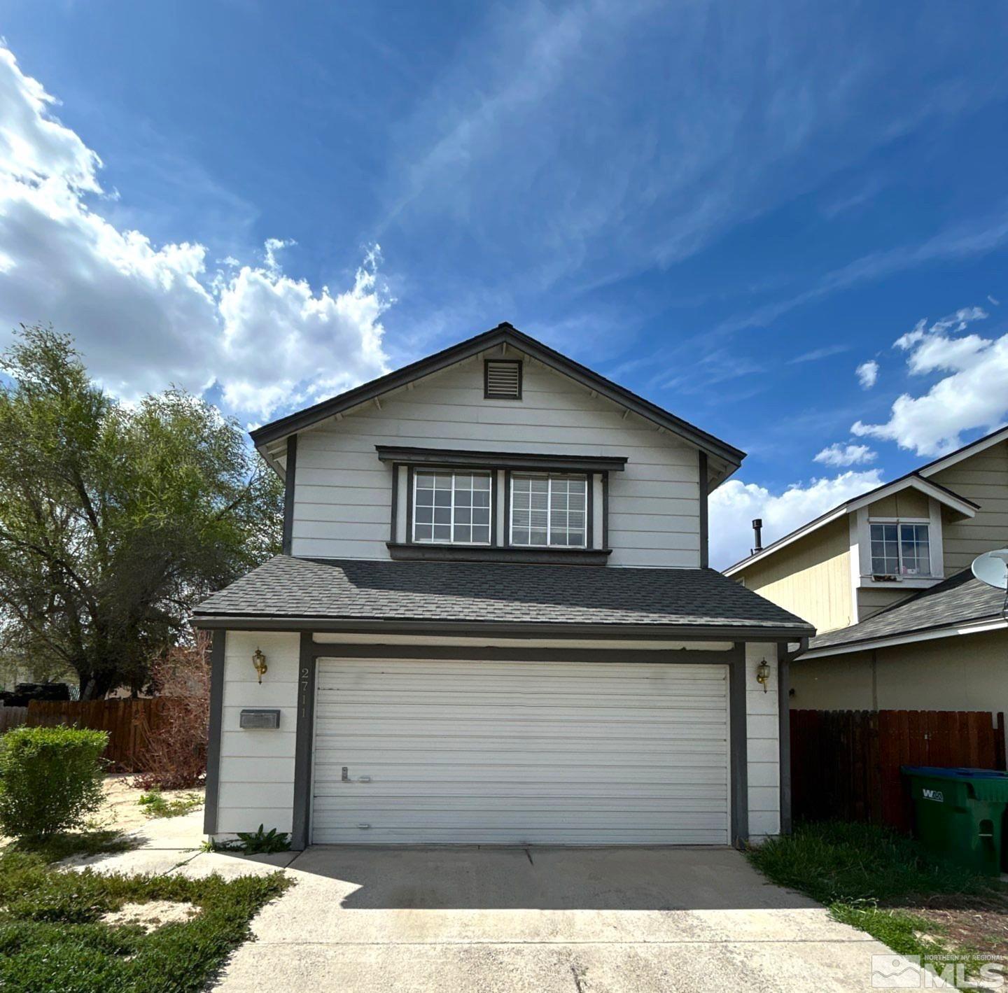 2711 Perro Court Property Photo