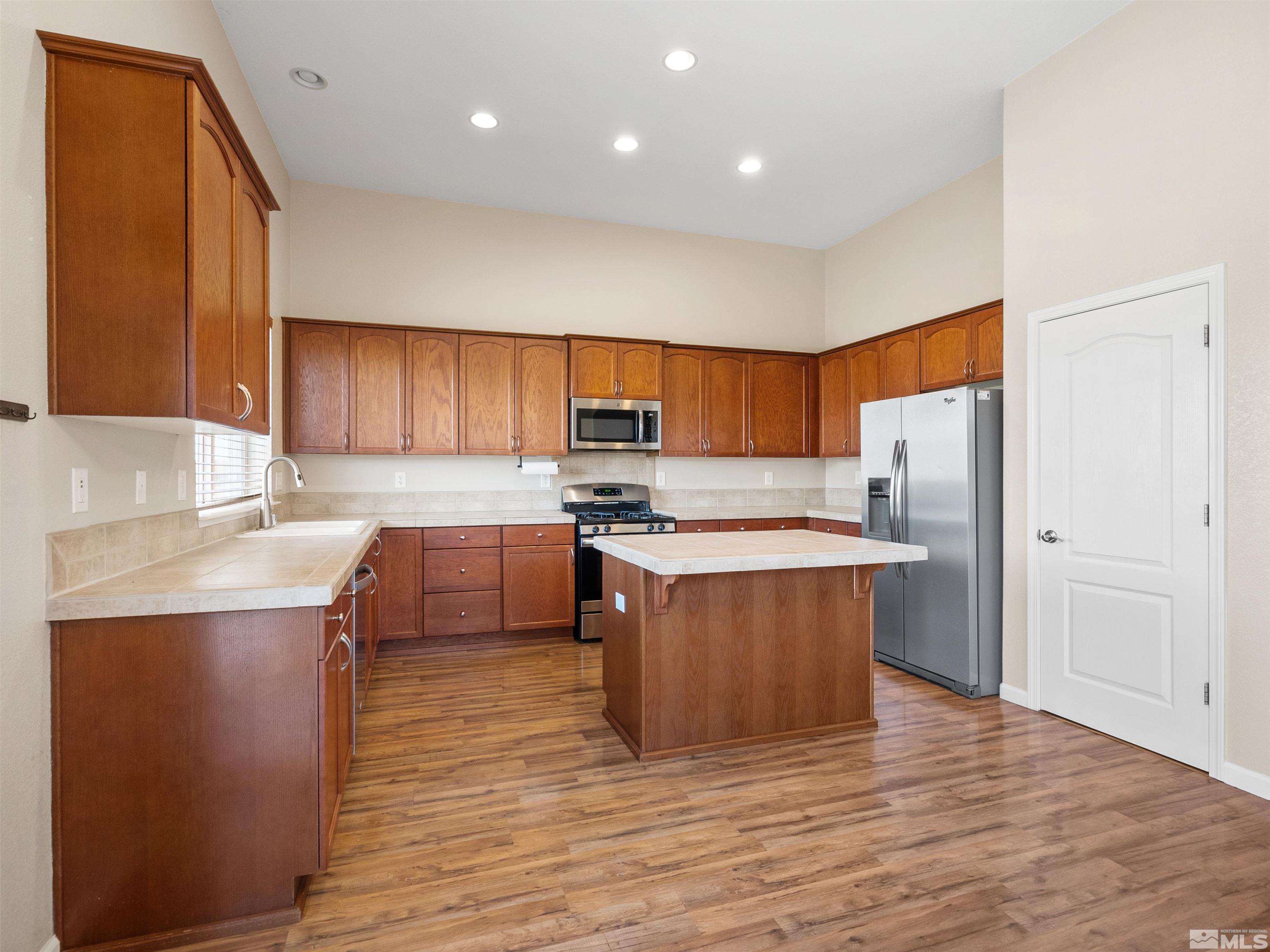 1732 Olive Branch Ct Property Photo 12