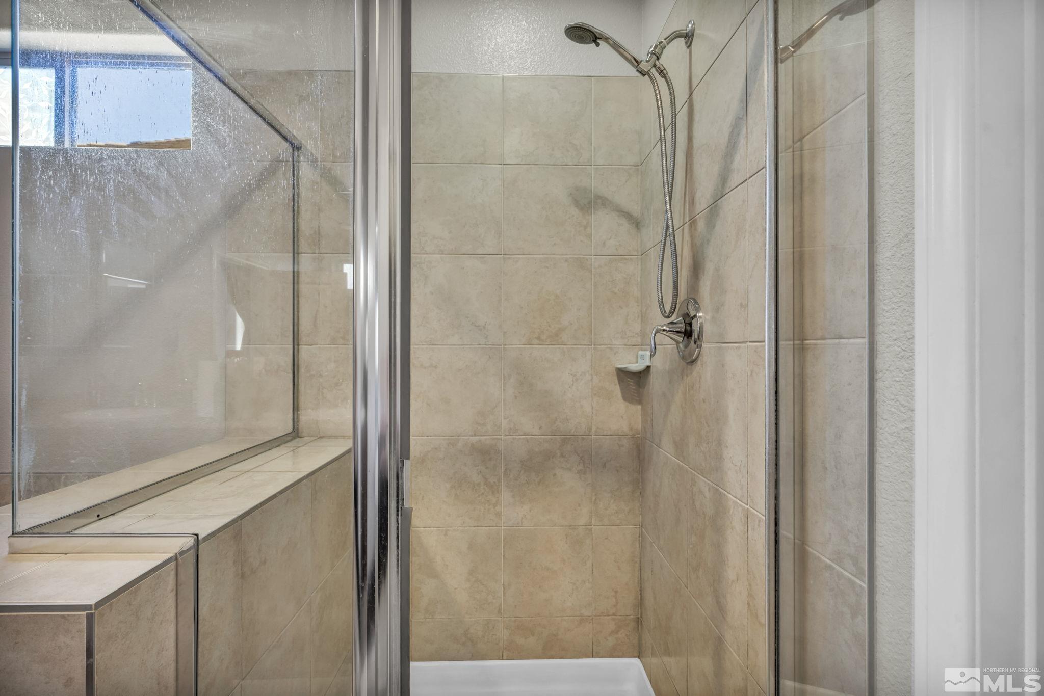 4950 Monrovia Dr Property Photo 9