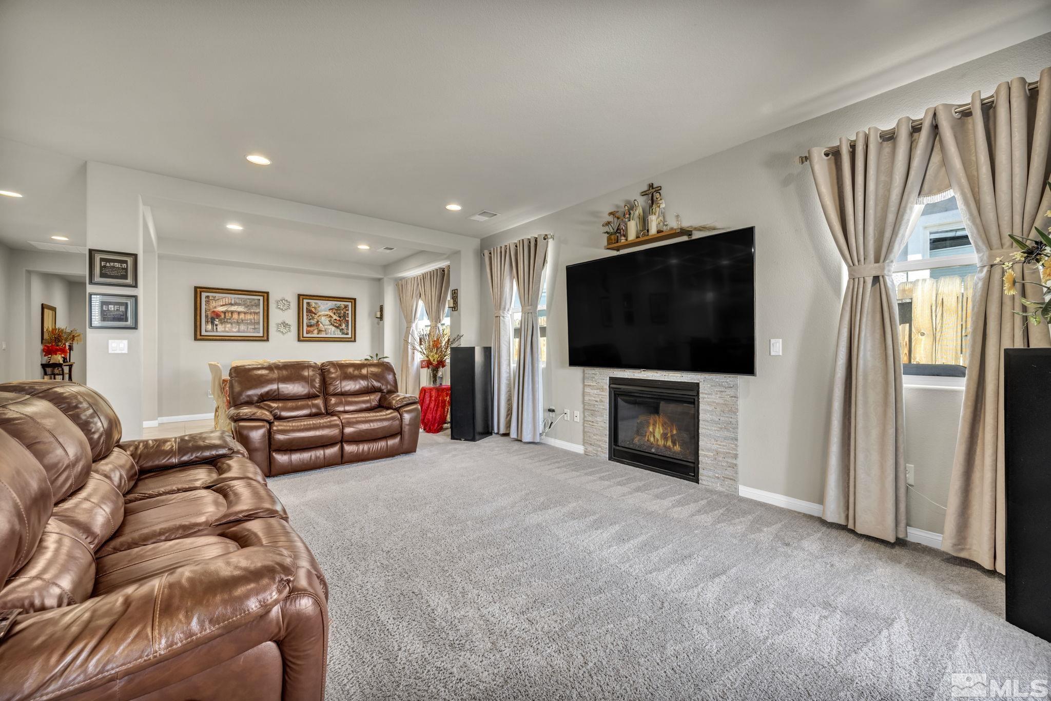 4950 Monrovia Drive Property Photo 11