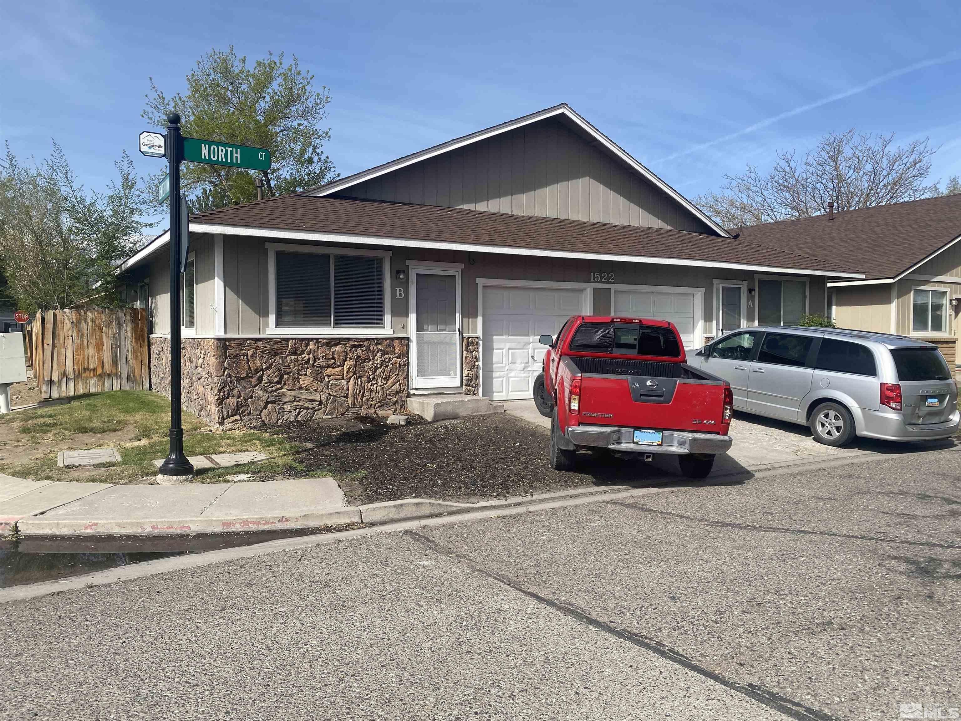 1522 North Court Property Photo 1
