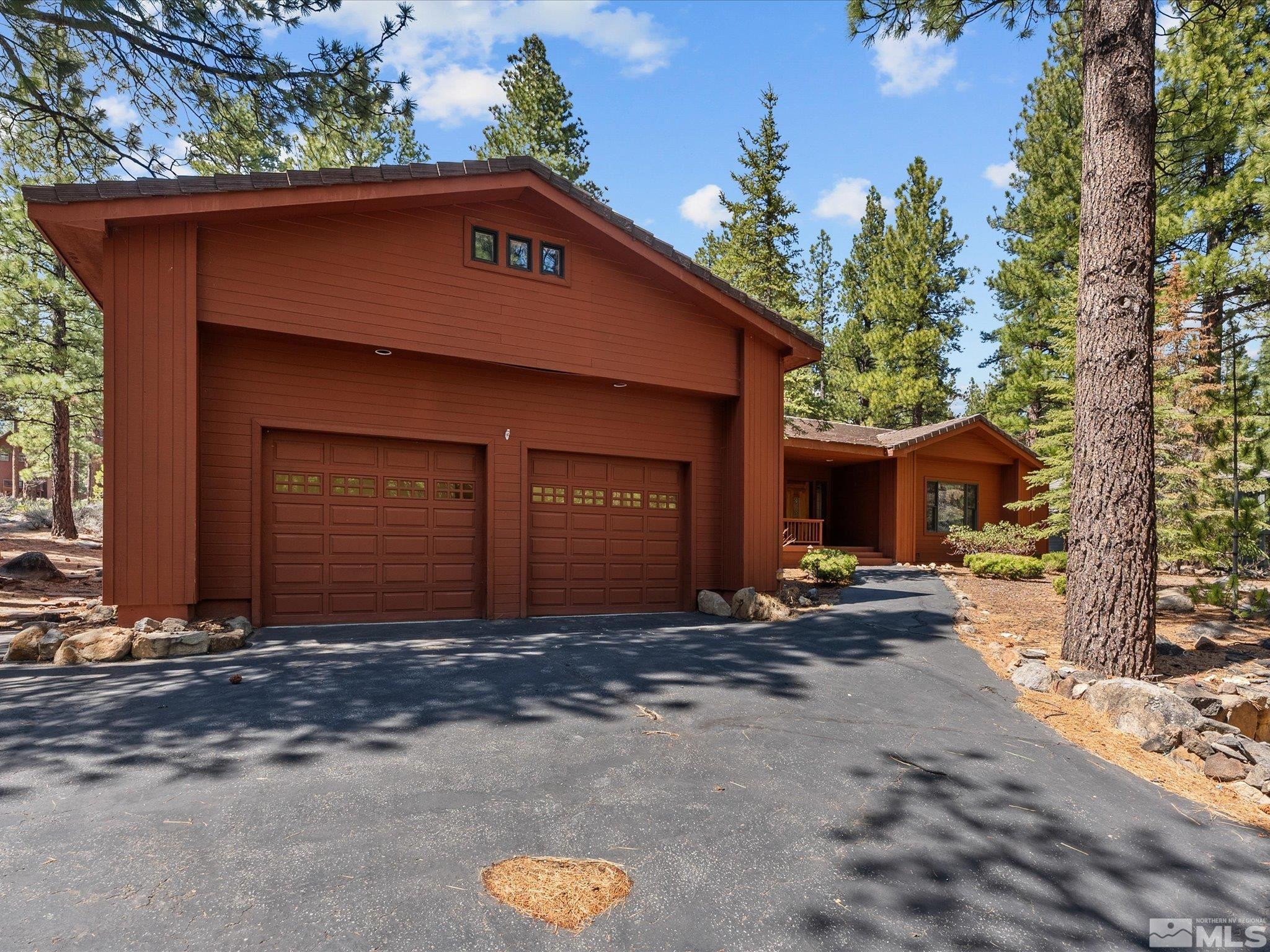 805 Yellow Pine Rd Property Photo 4