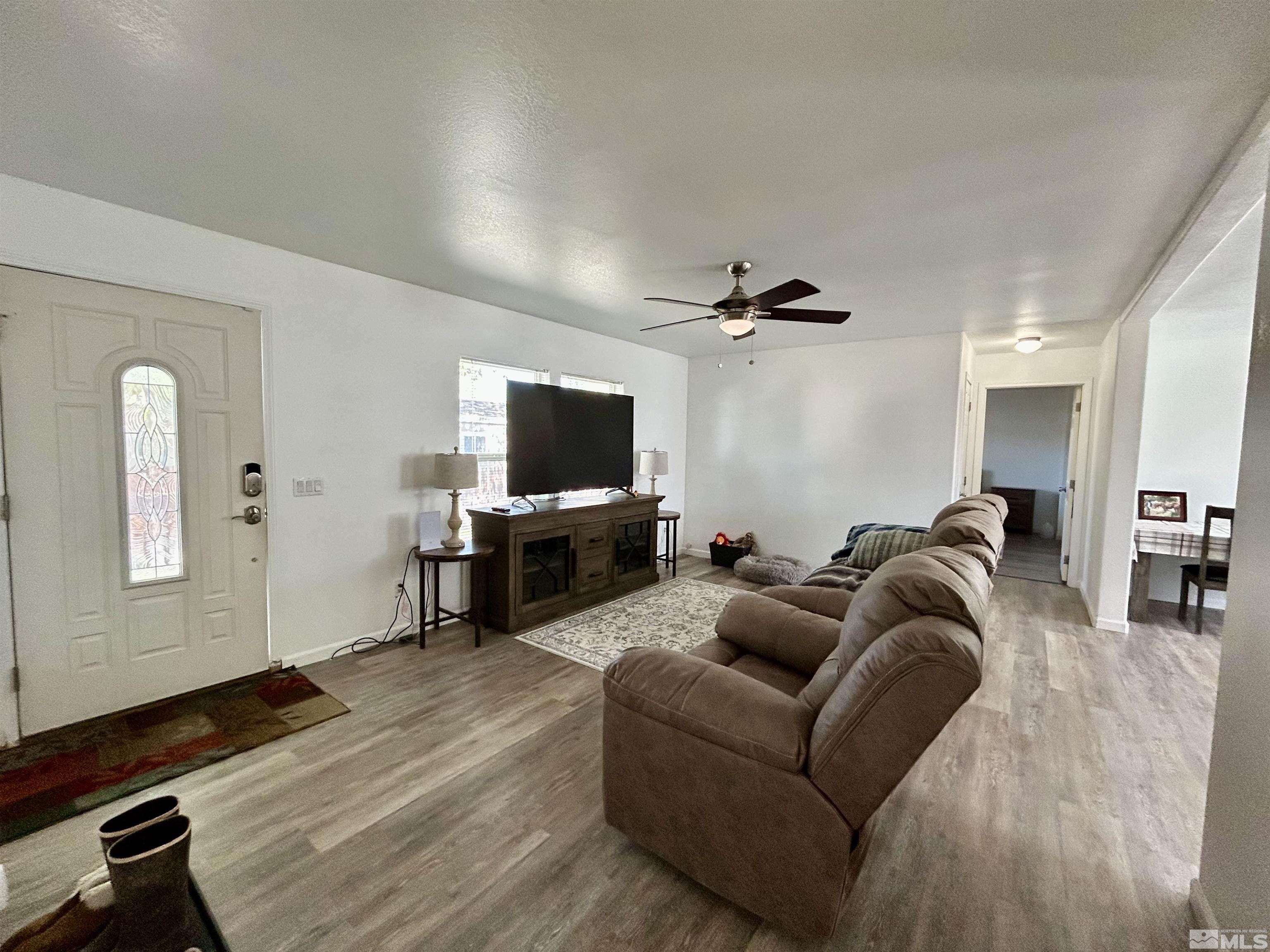 3365 Moon Ln Property Photo 4