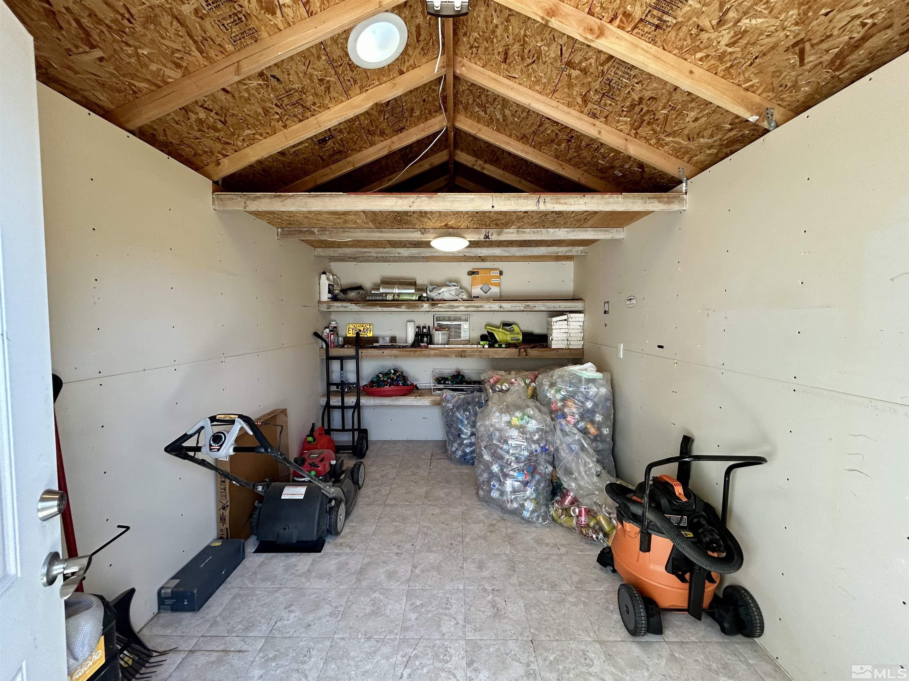 3365 Moon Ln Property Photo 15