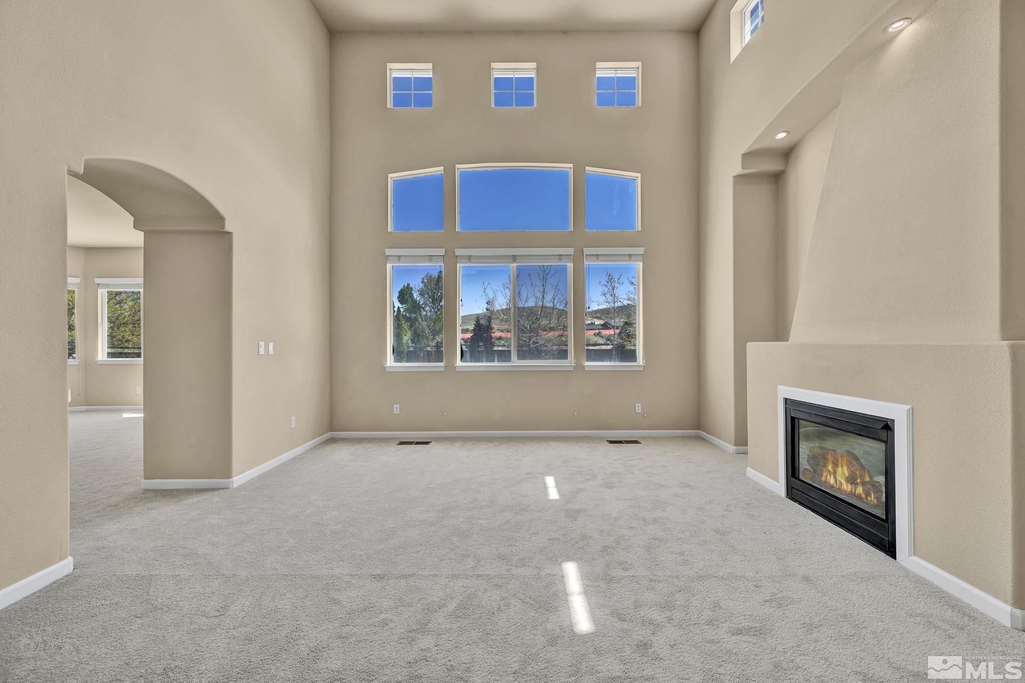 6464 Media Ct Property Photo 7