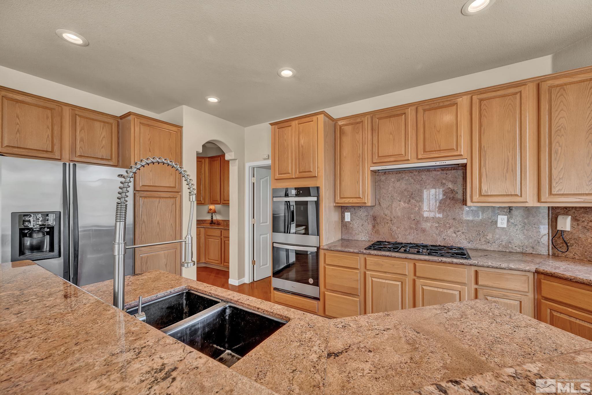 6464 Media Ct Property Photo 11