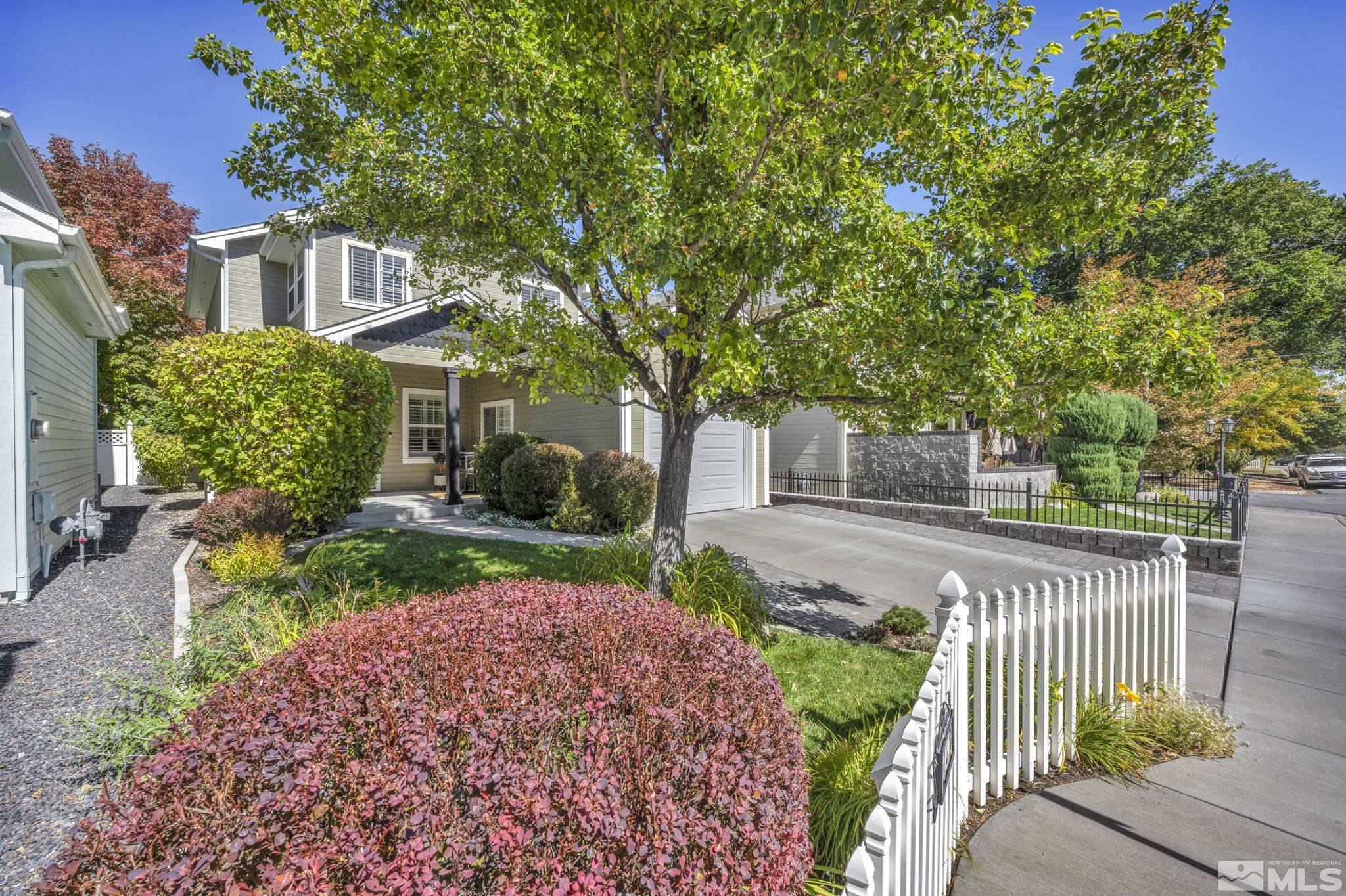 512 E Spear Property Photo 3