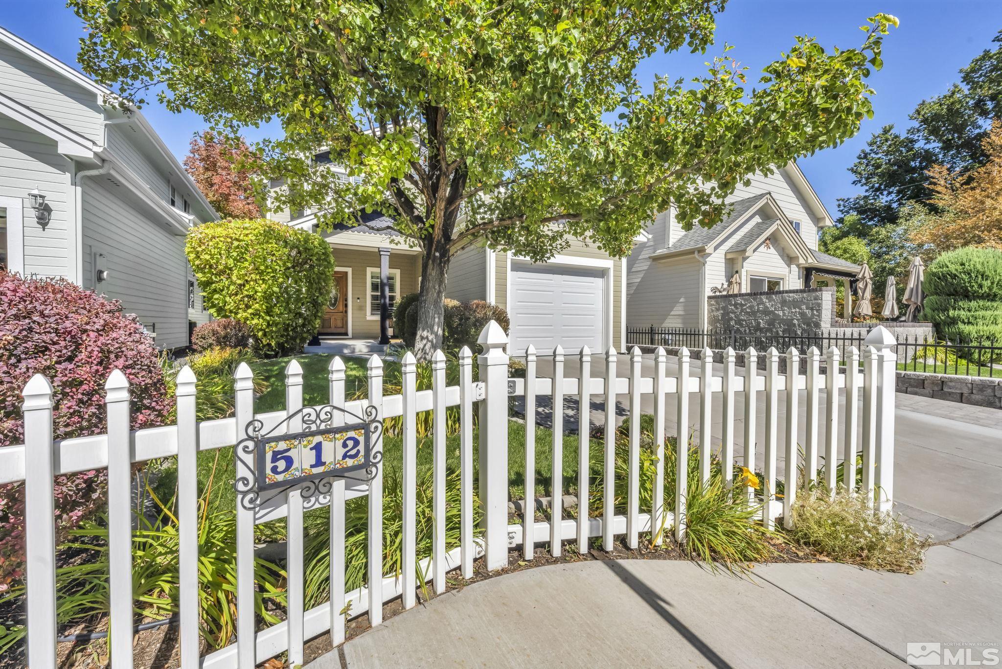 512 E Spear Property Photo 4