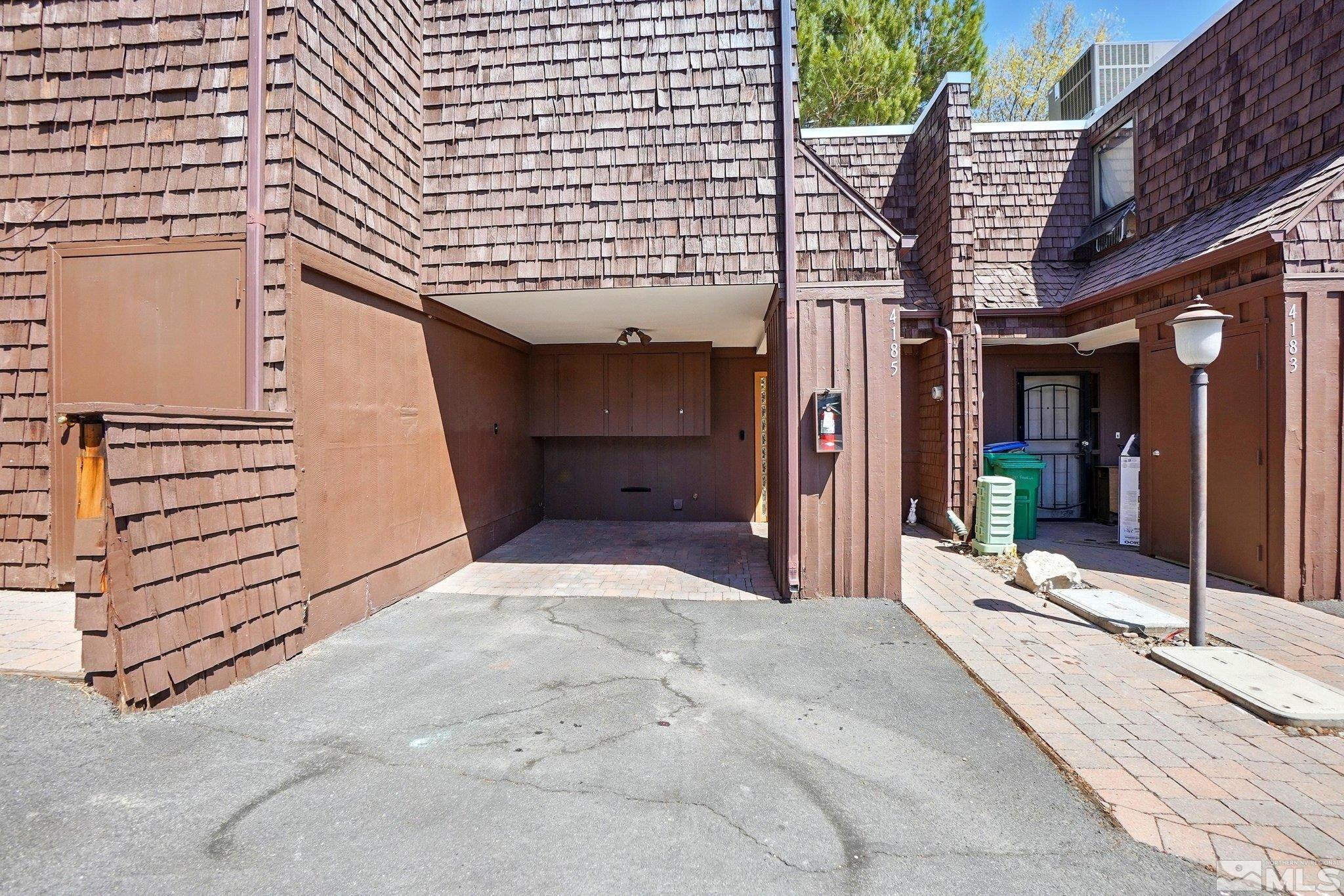 4185 Baker Lane Property Photo 1
