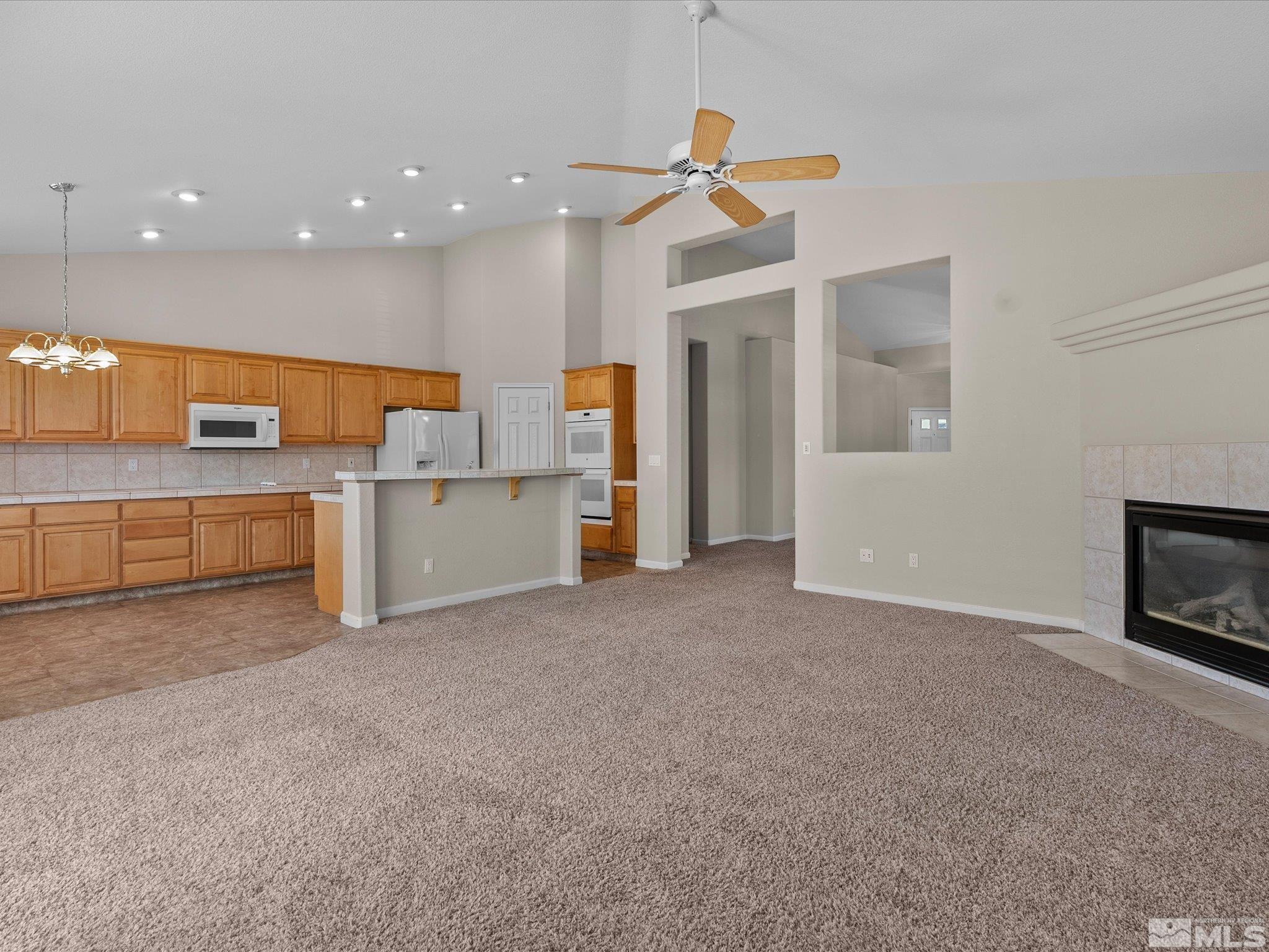 1850 Almonte Court Property Photo 12