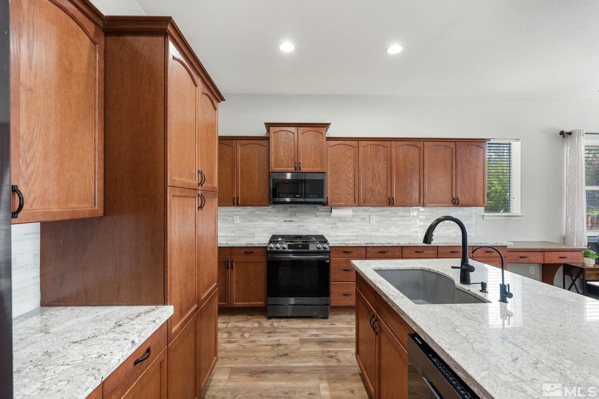 1319 Rouge River Rd Property Photo 16