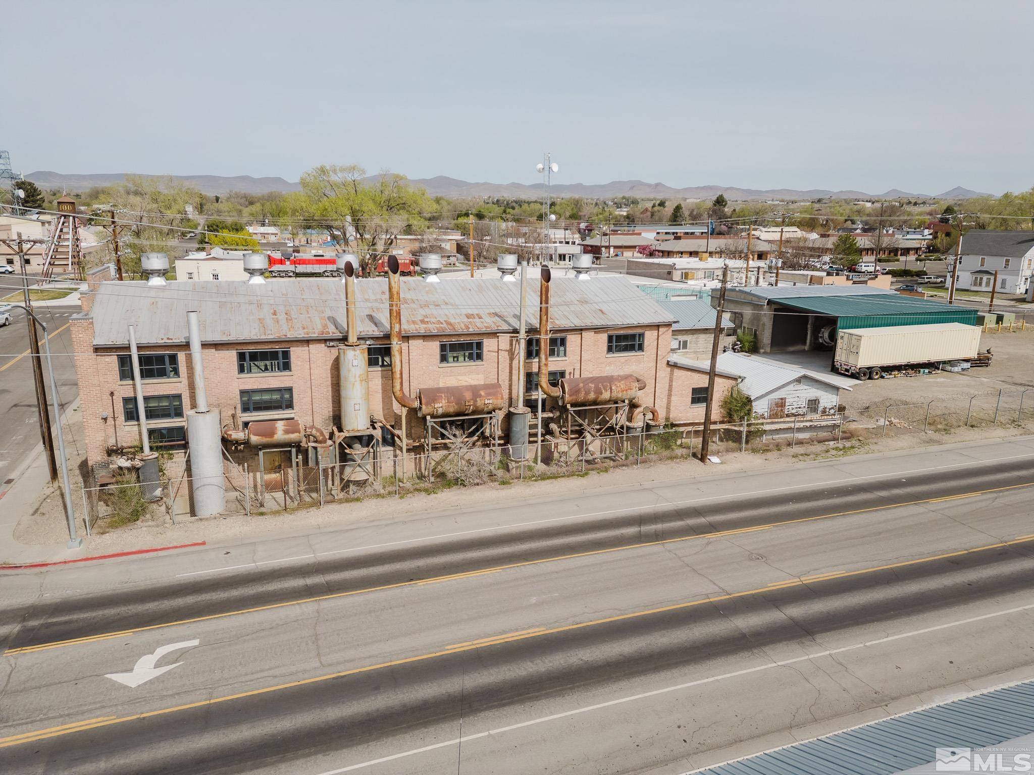 240 7th Street Property Photo 5