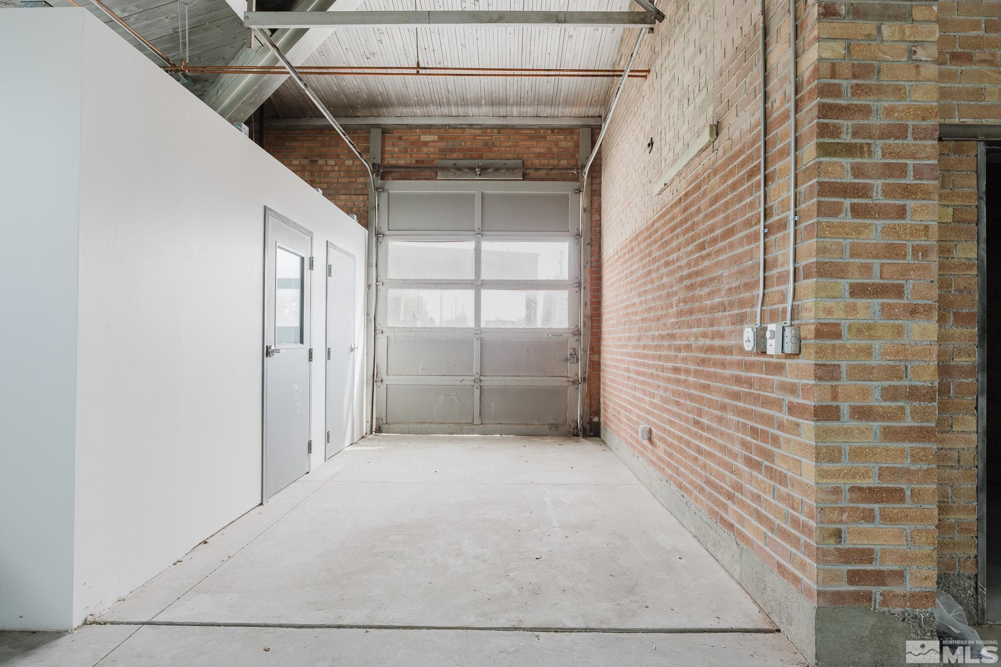 240 7th Street Property Photo 28