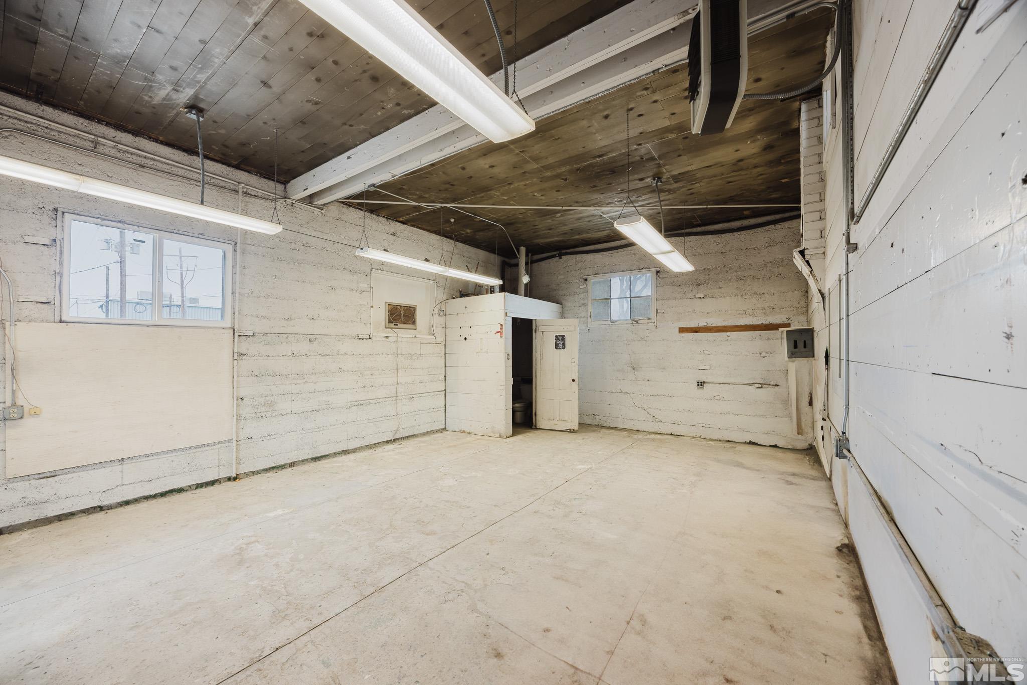 240 7th Street Property Photo 29