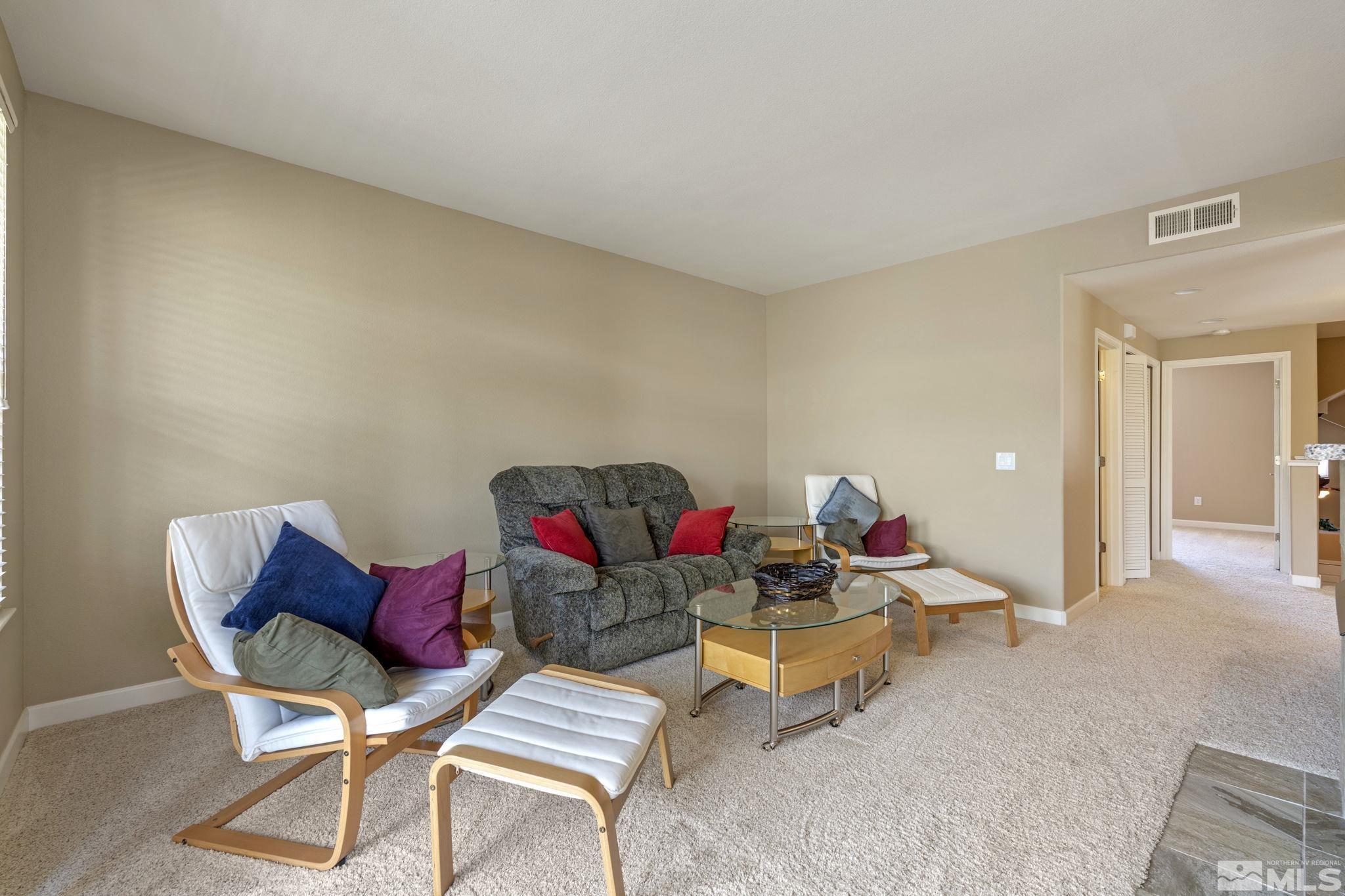 4845 Bougainvillea Circle Property Photo 8