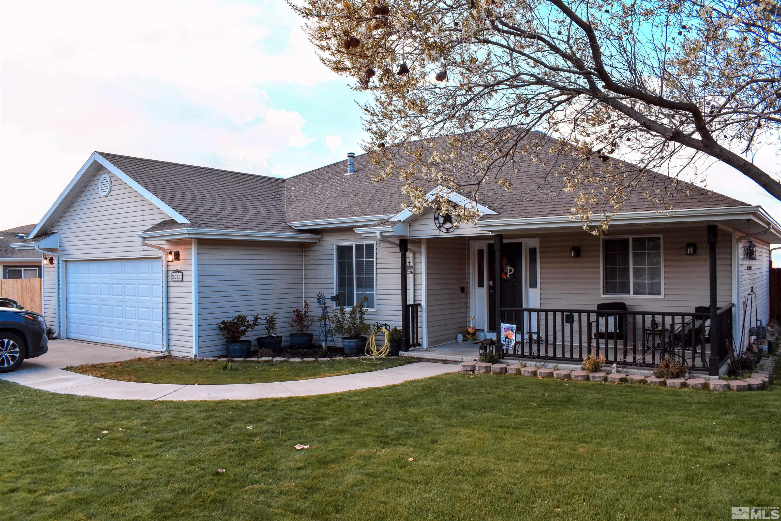 5287 Offenhauser Dr Property Photo
