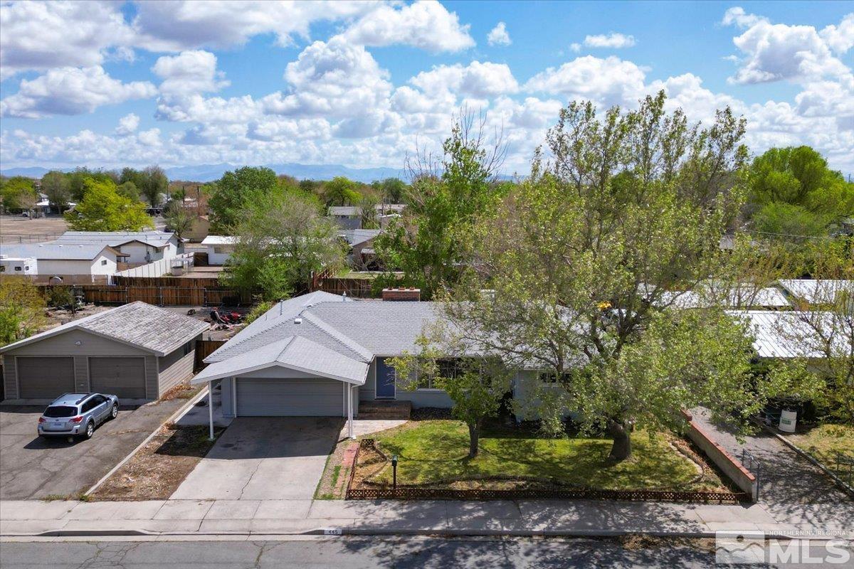 445 S Bailey Property Photo 1
