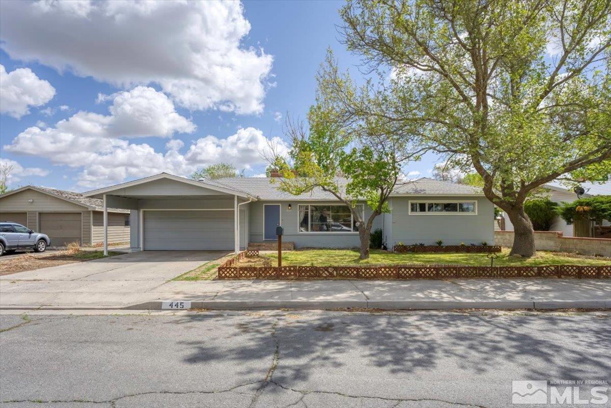 445 S Bailey Property Photo