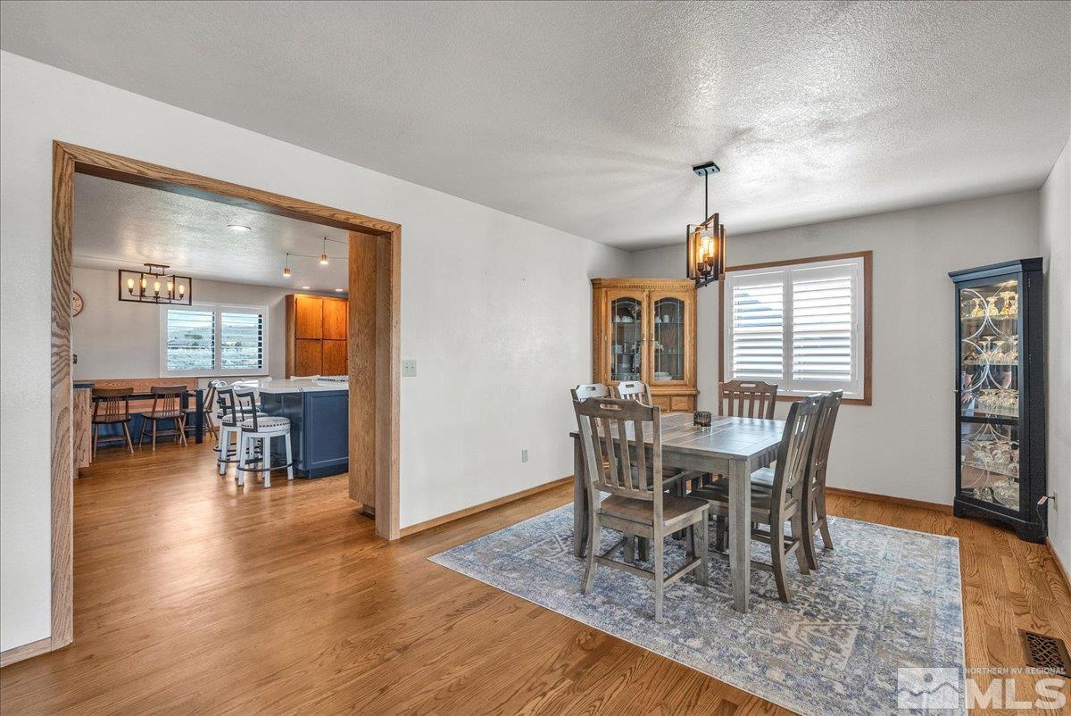 1805 Camas Ct Property Photo 13