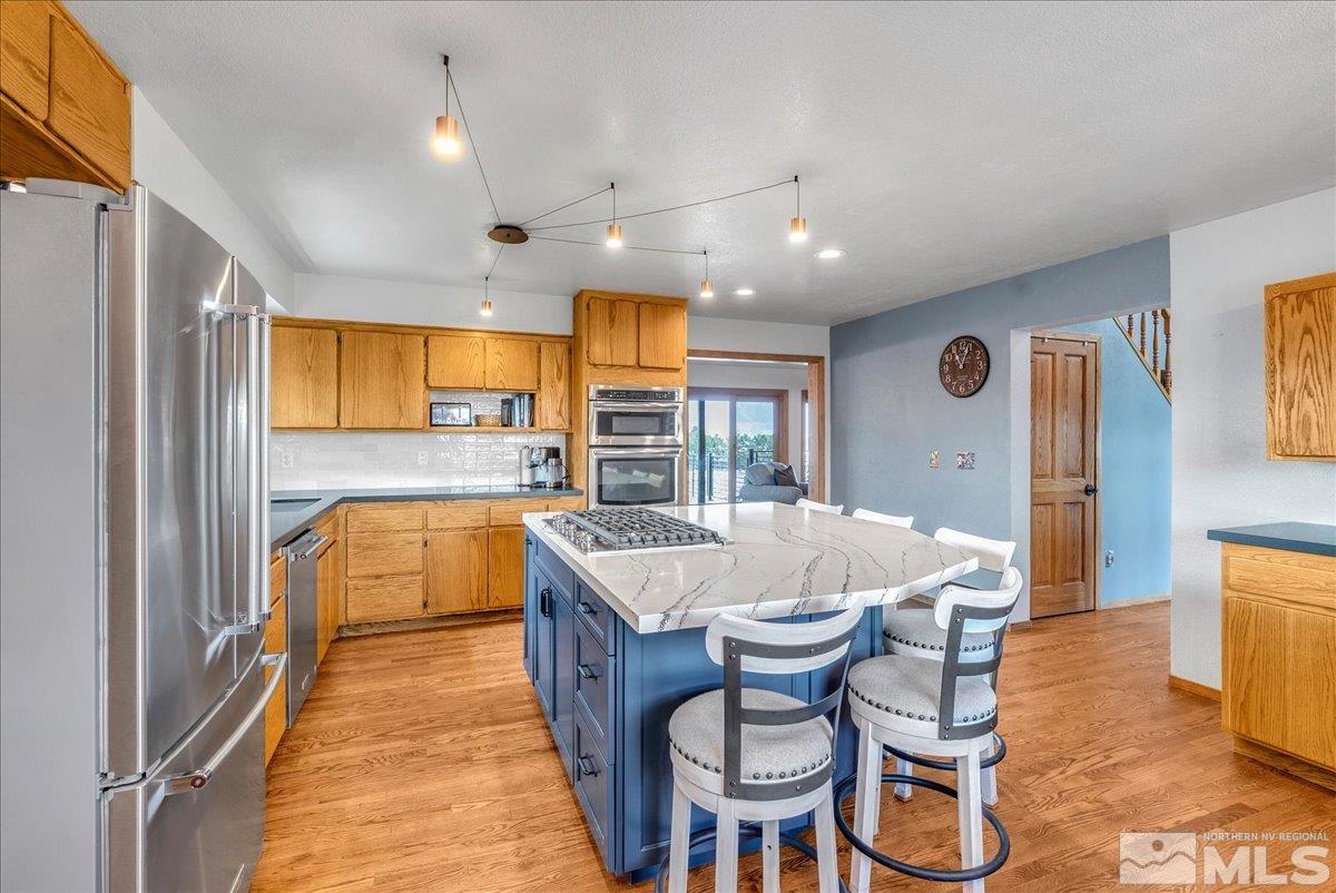 1805 Camas Ct Property Photo 16