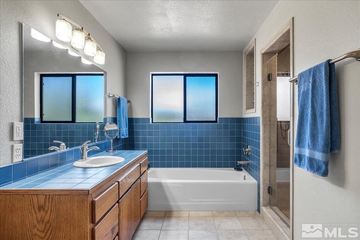 1805 Camas Ct Property Photo 22