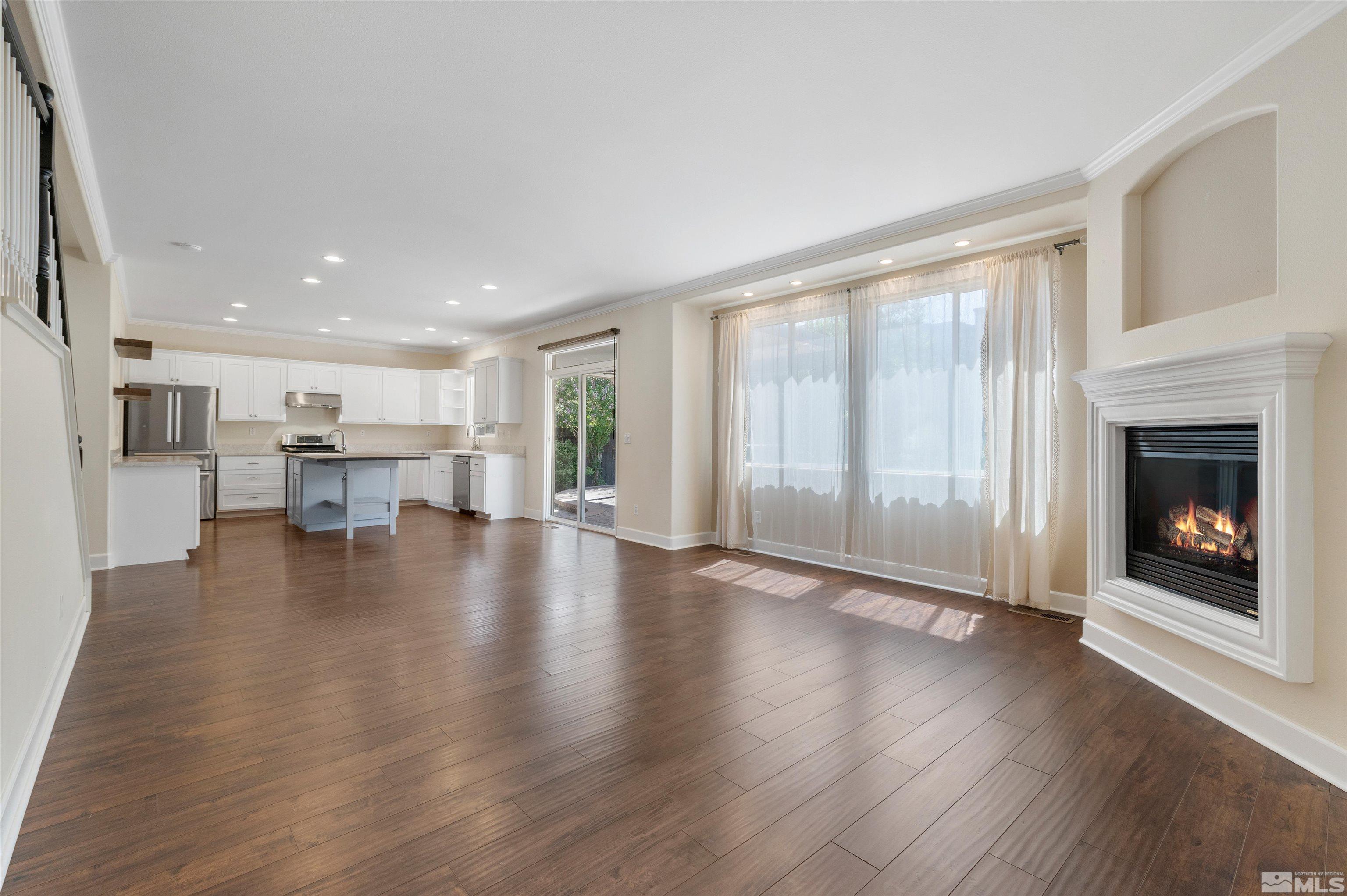 10810 Dancing Aspen Drive Property Photo 13