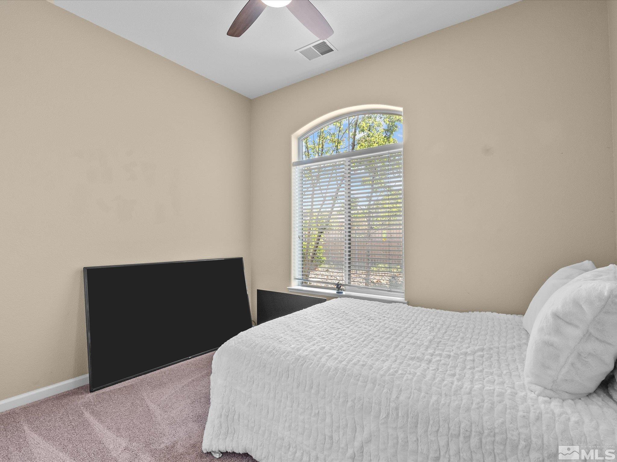 9900 Wilbur May Parkway Property Photo 13