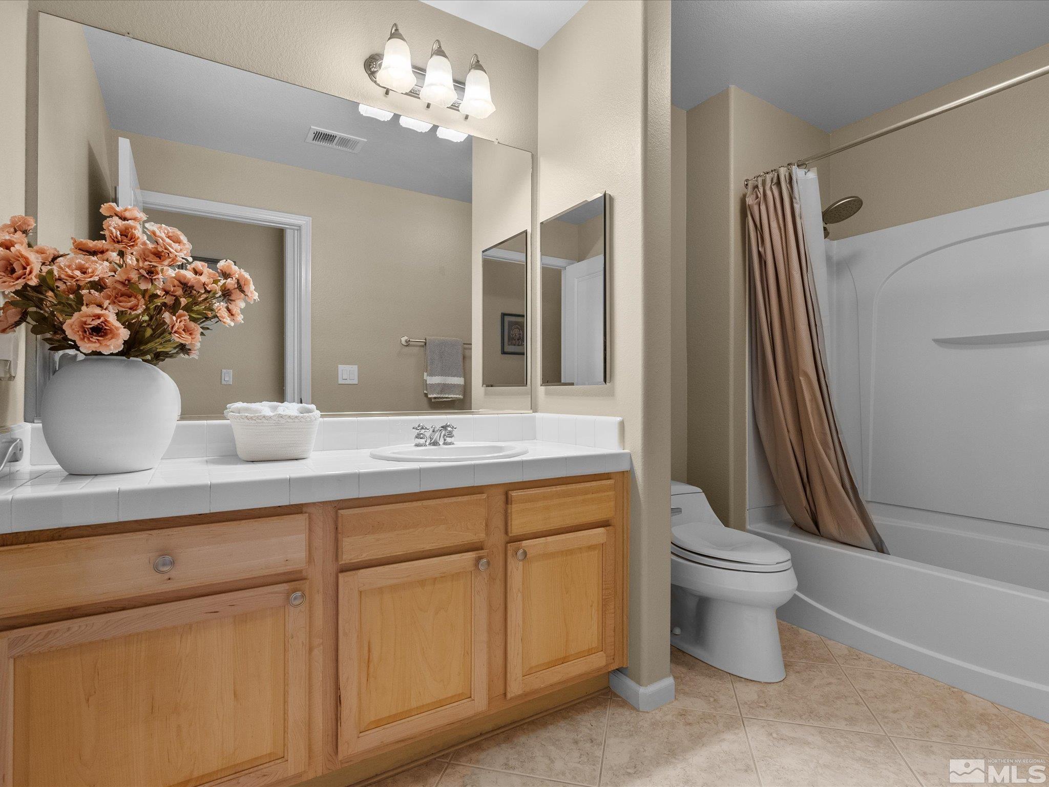 9900 Wilbur May Parkway Property Photo 19