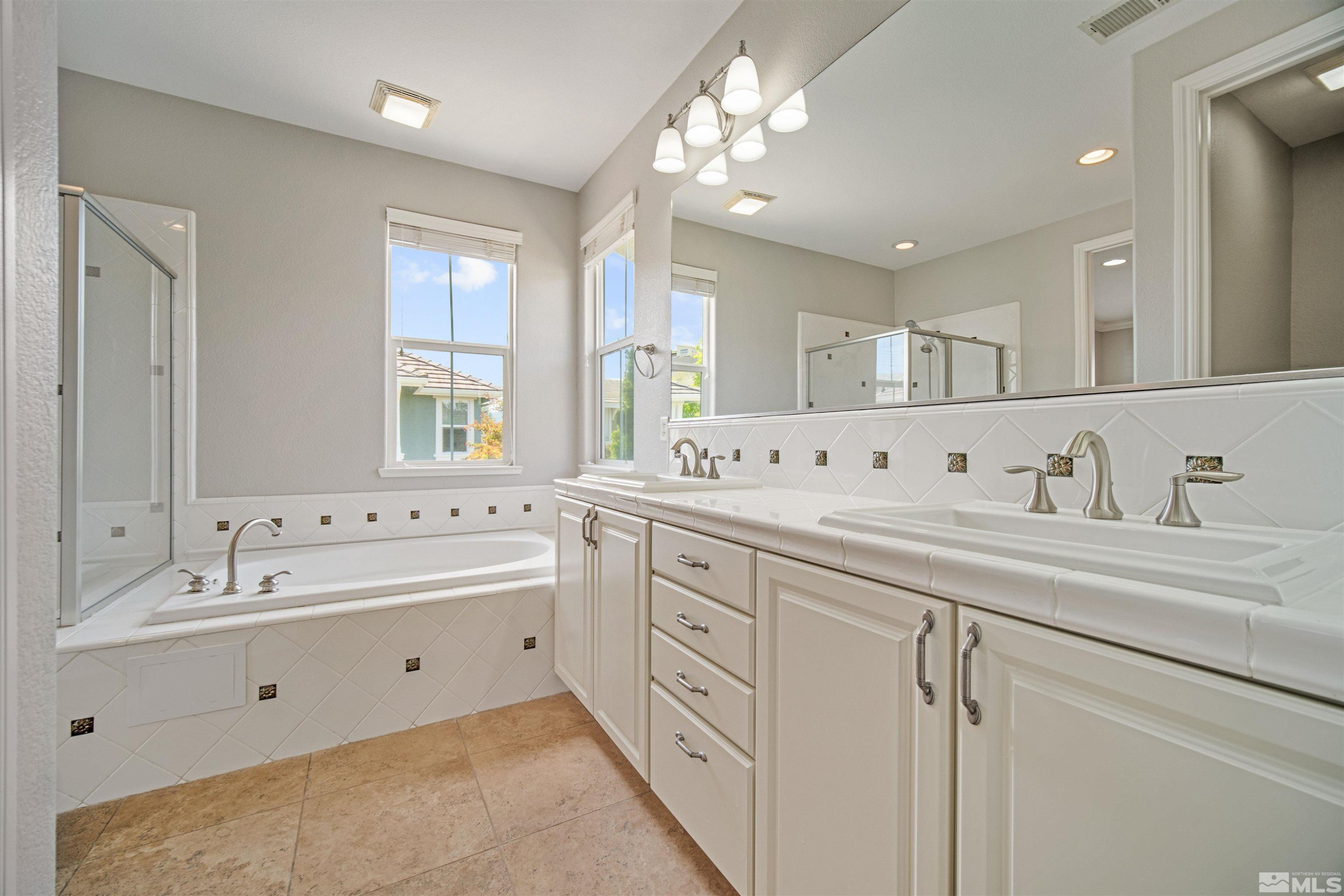 7609 Stone Bluff Way Property Photo 27