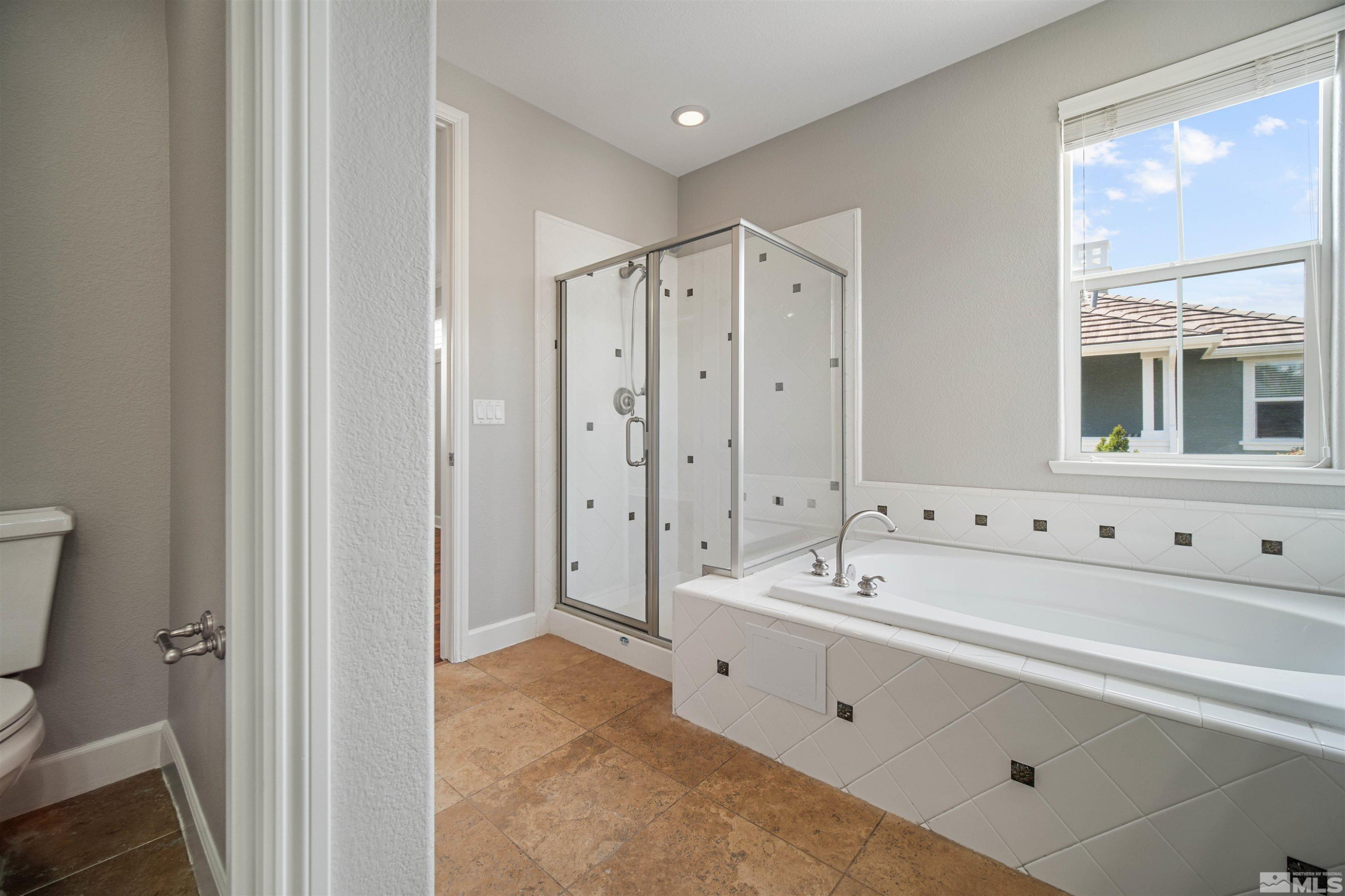 7609 Stone Bluff Way Property Photo 28