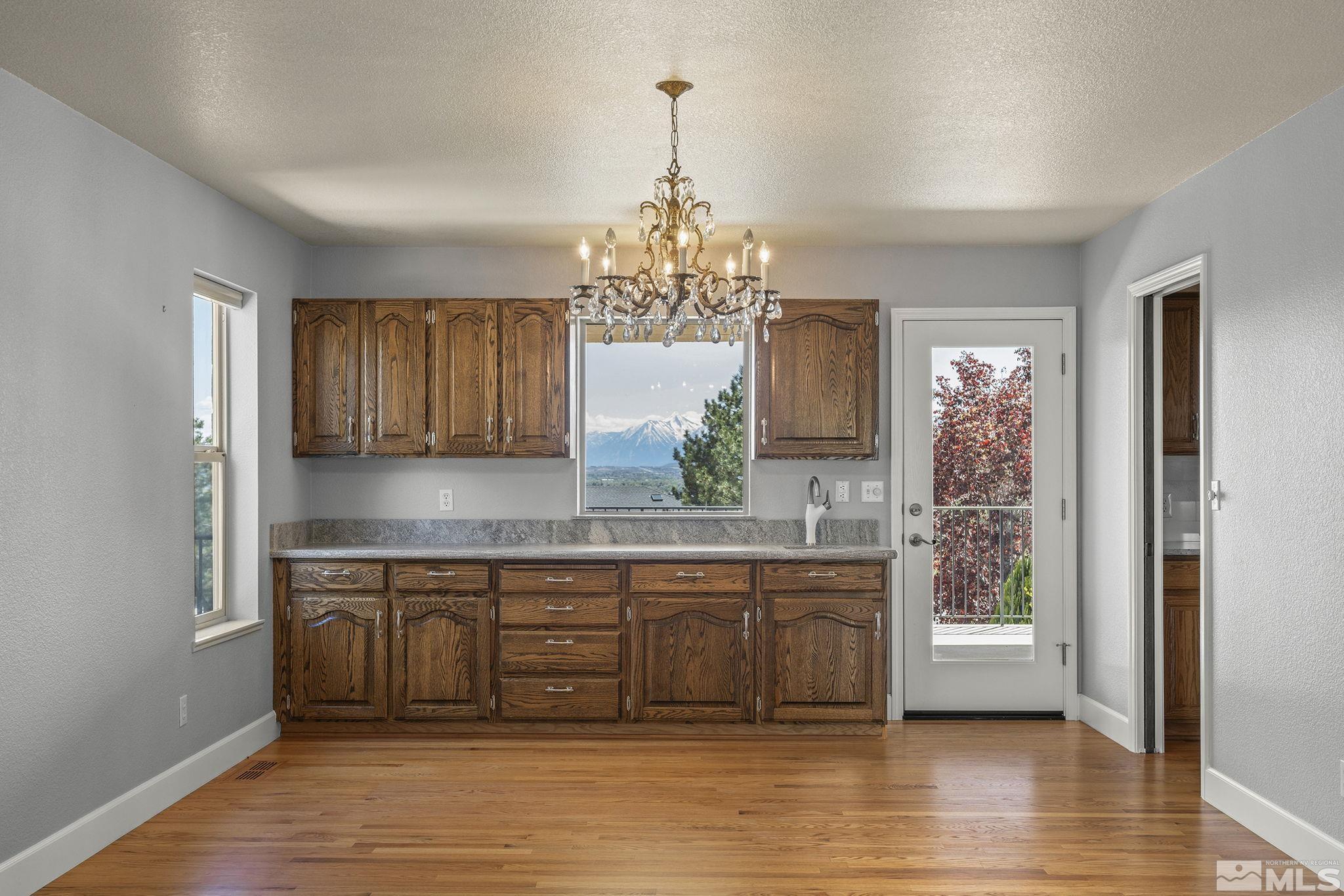 5931 Goni Road Property Photo 11