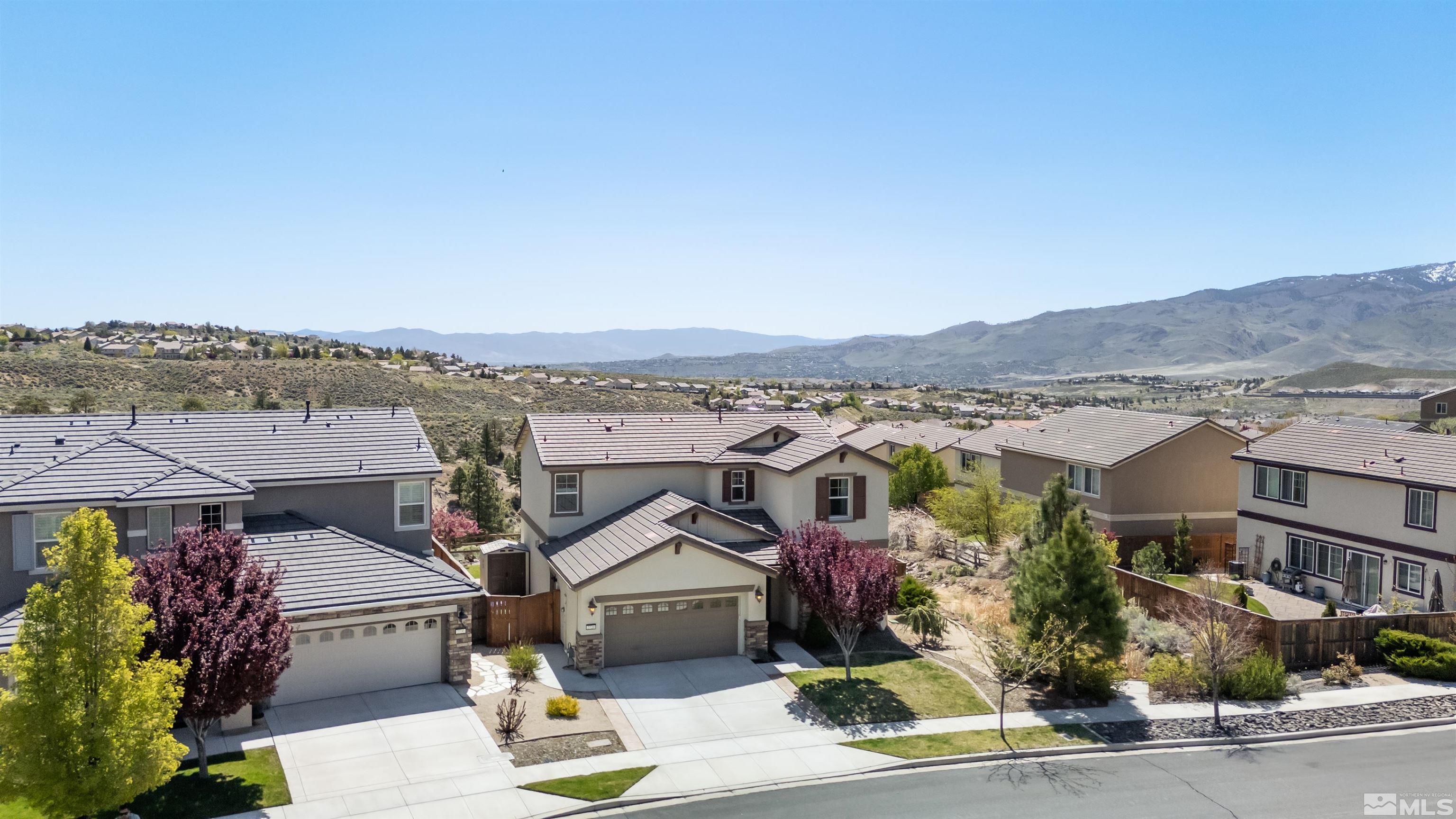 2720 Peavine Pines Court Property Photo 5