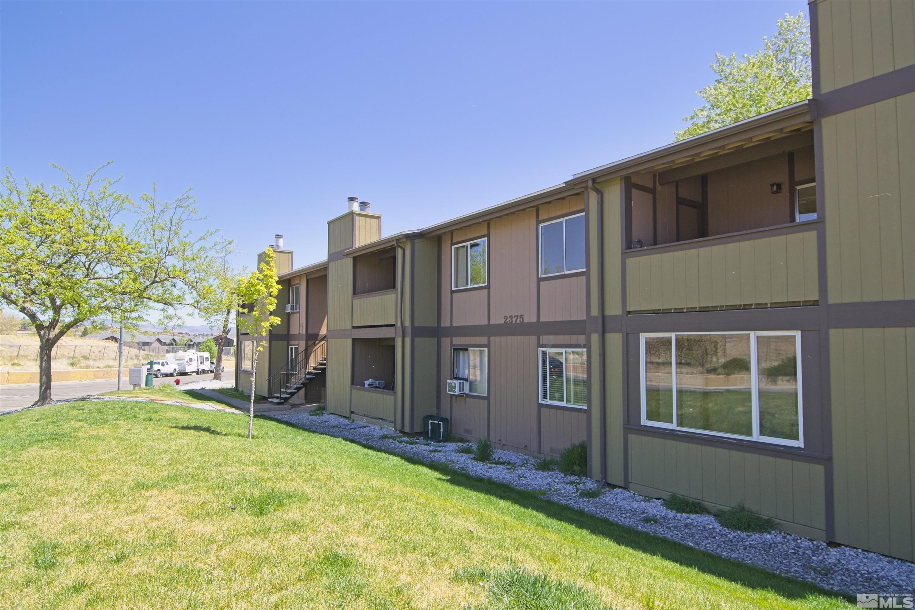 2375 Tripp Dr #10 Property Photo
