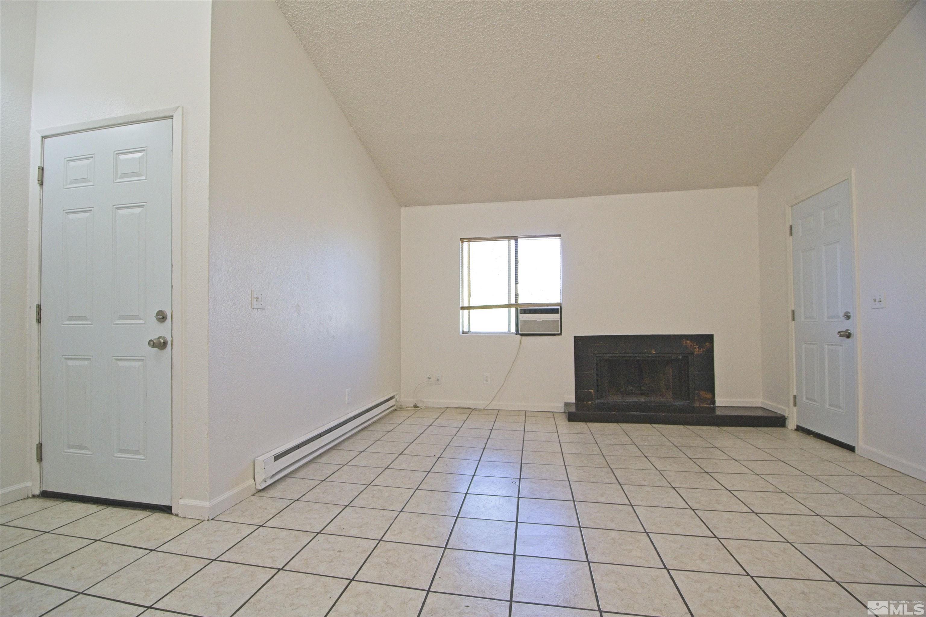 2375 Tripp Dr Property Photo 4