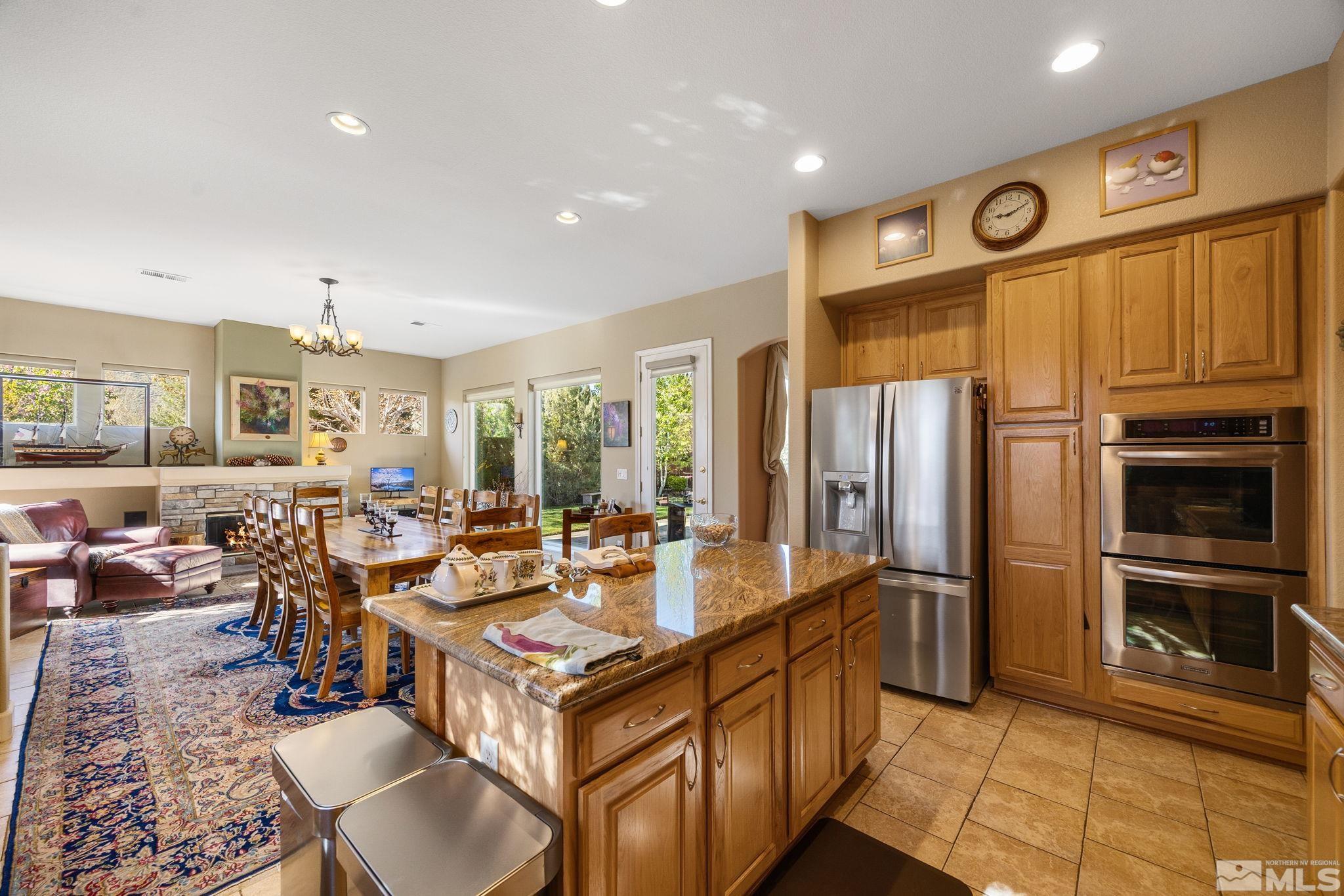 2515 Bedford Way Property Photo 16