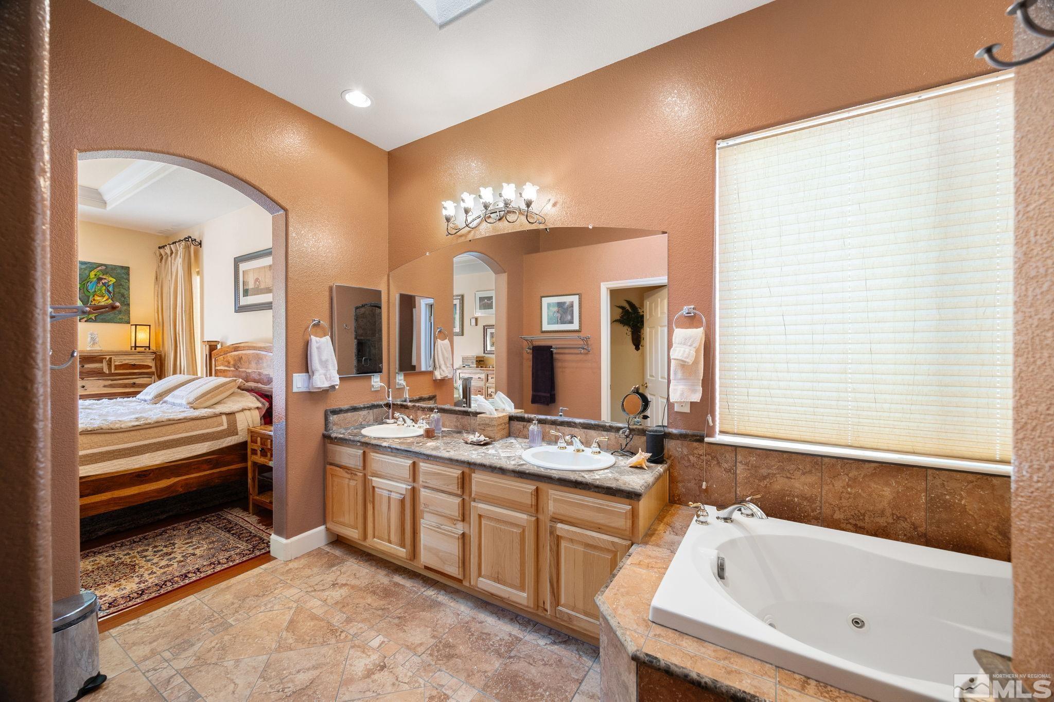2515 Bedford Way Property Photo 27