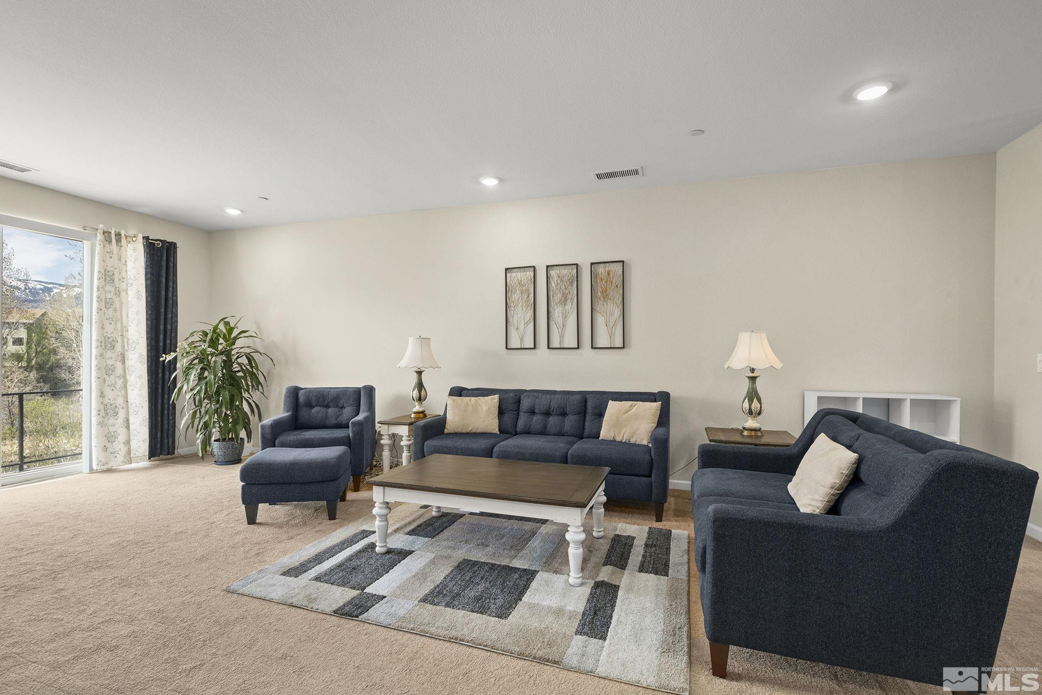 2740 Elsie Irene Lane Property Photo 3