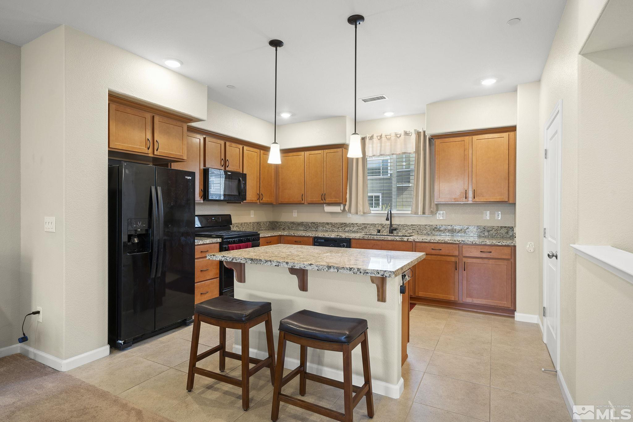 2740 Elsie Irene Lane Property Photo 4