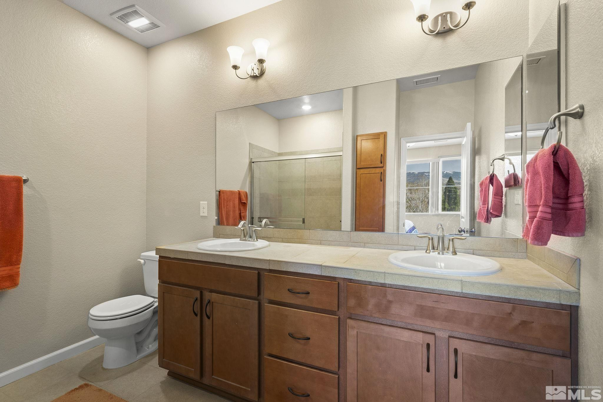 2740 Elsie Irene Lane Property Photo 6