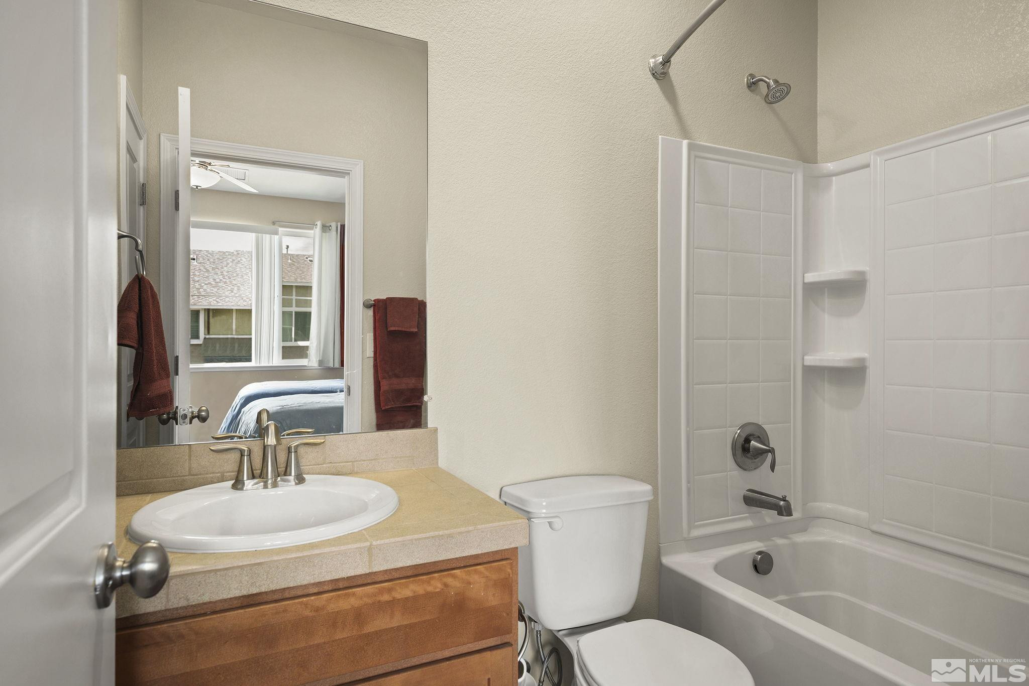 2740 Elsie Irene Lane Property Photo 8