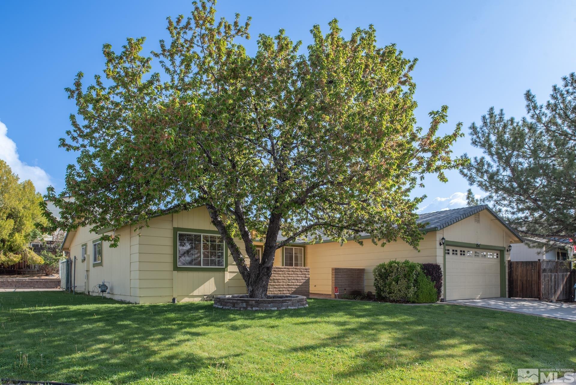830 Lepori Way Property Photo 7