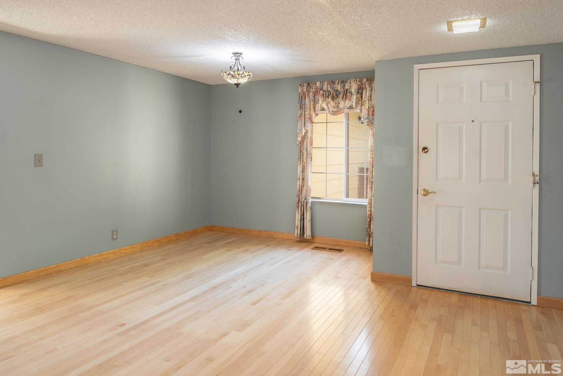 830 Lepori Way Property Photo 12