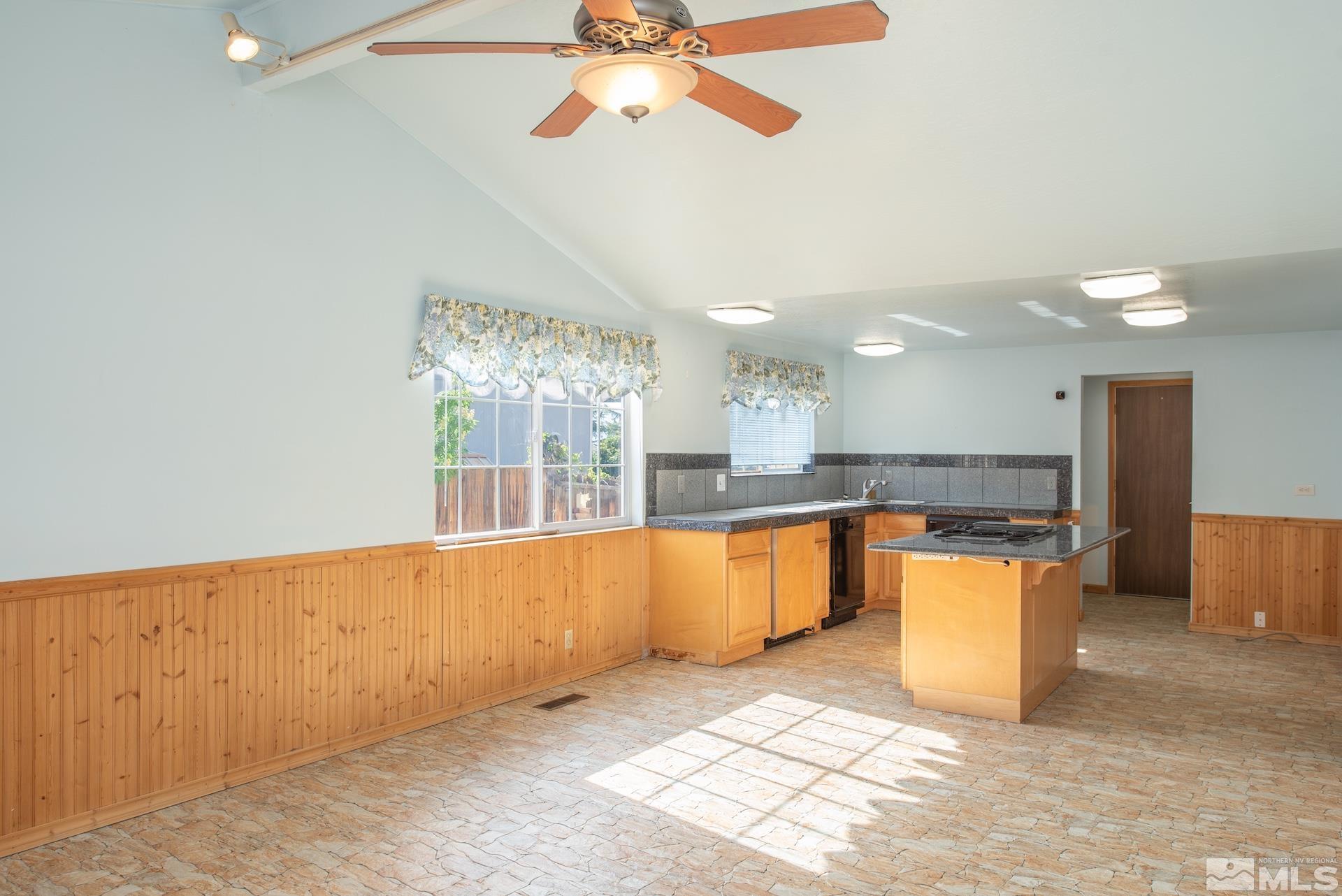 830 Lepori Way Property Photo 14