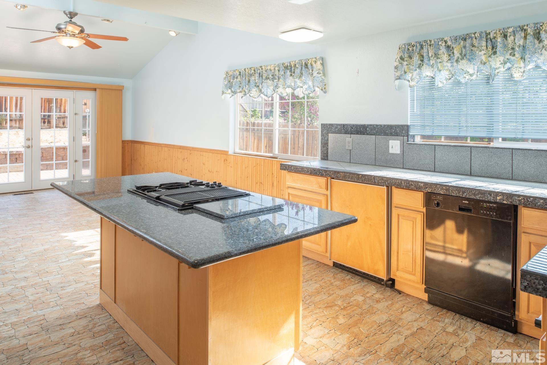 830 Lepori Way Property Photo 17