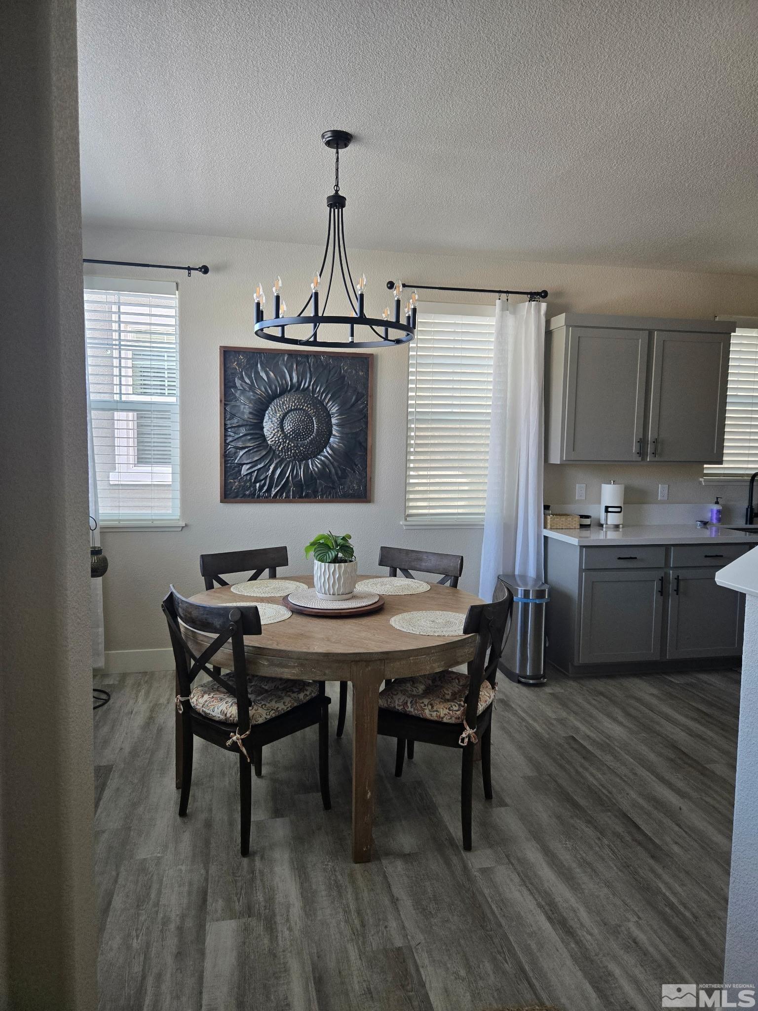 308 Cattail Cir Property Photo 4